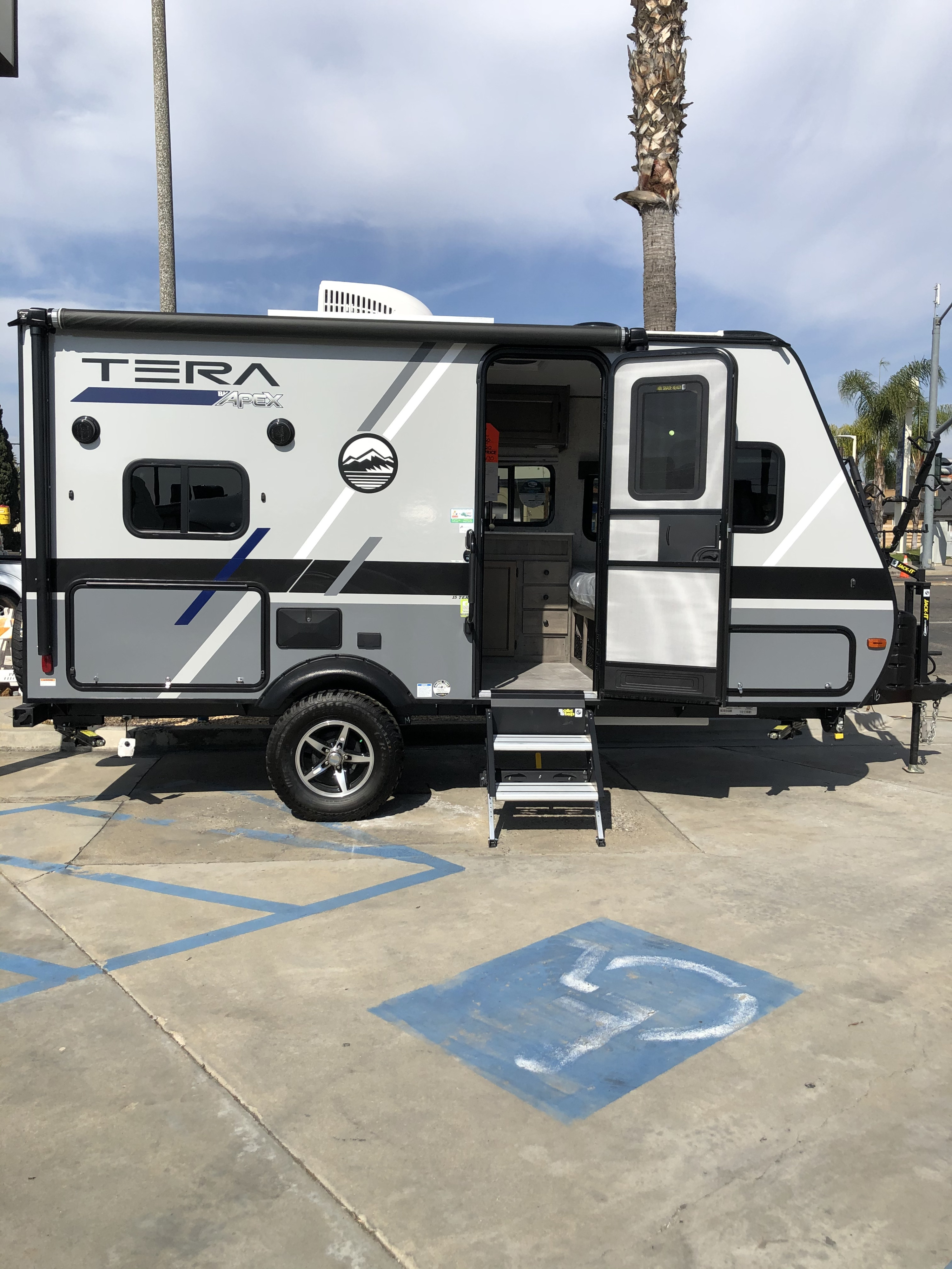 2020 Apex Terra