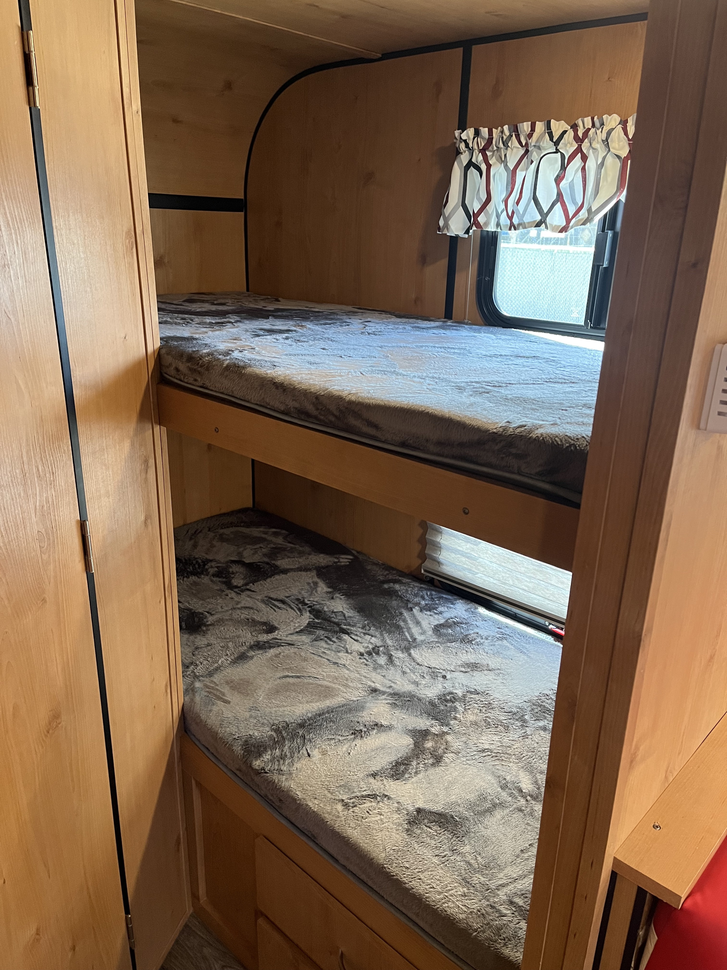 Travel trailer RV Rental 