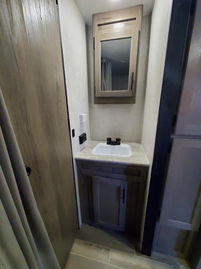 Travel trailer RV Rental 