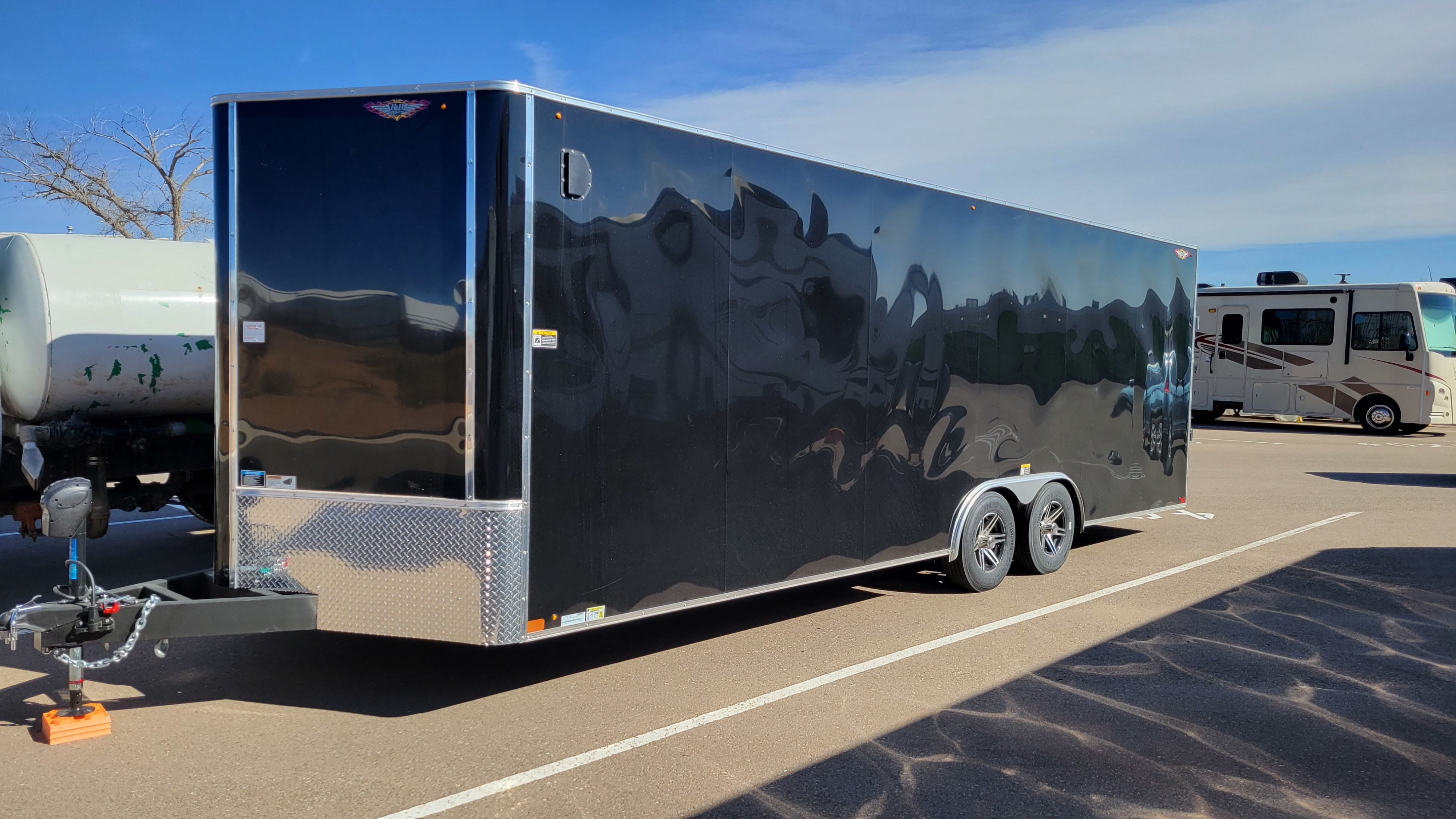2023 H&H 24 Enclosed
