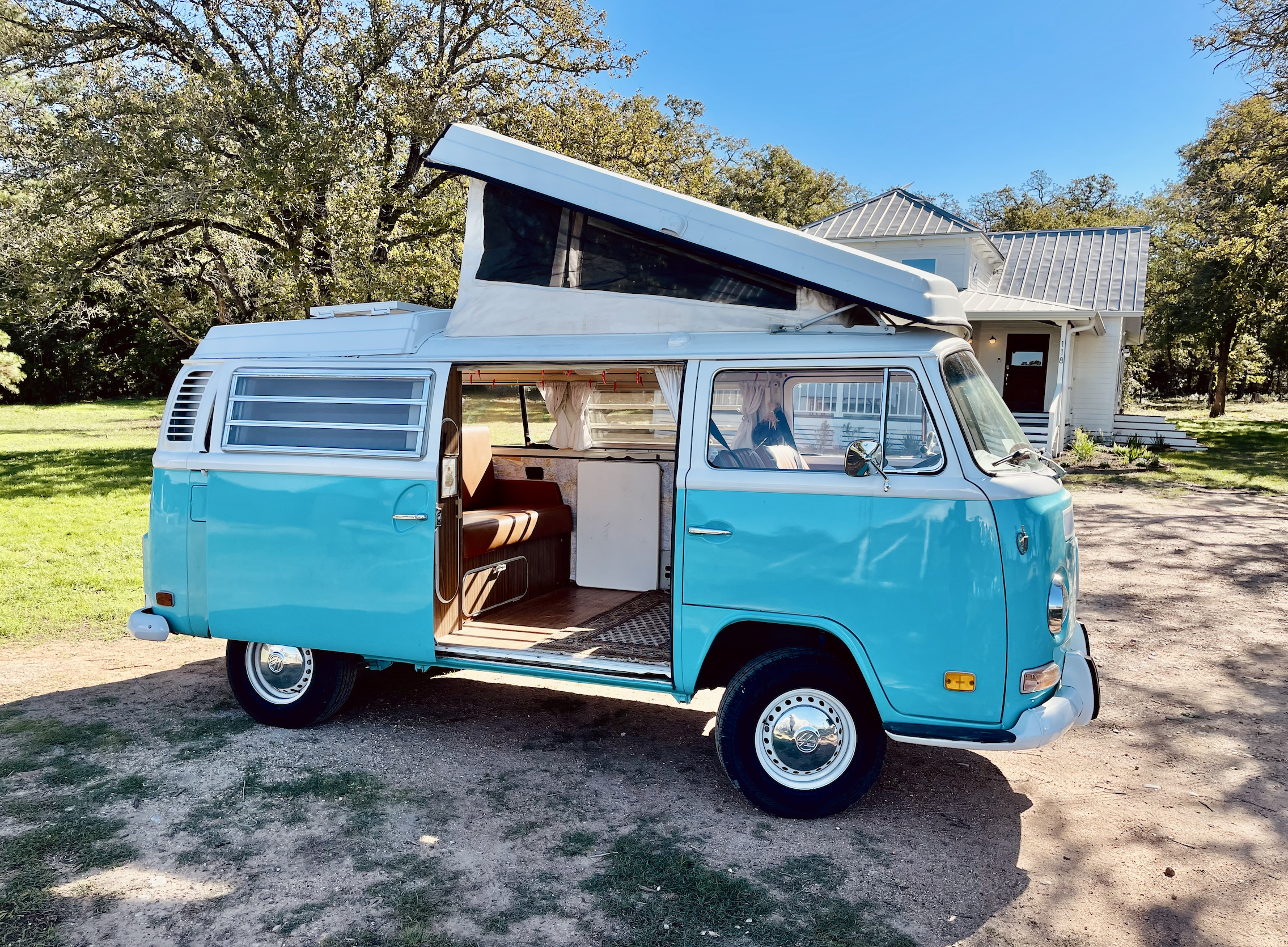 1972 Volkswagen Westfalia Camper van Rental in Austin, TX Outdoorsy