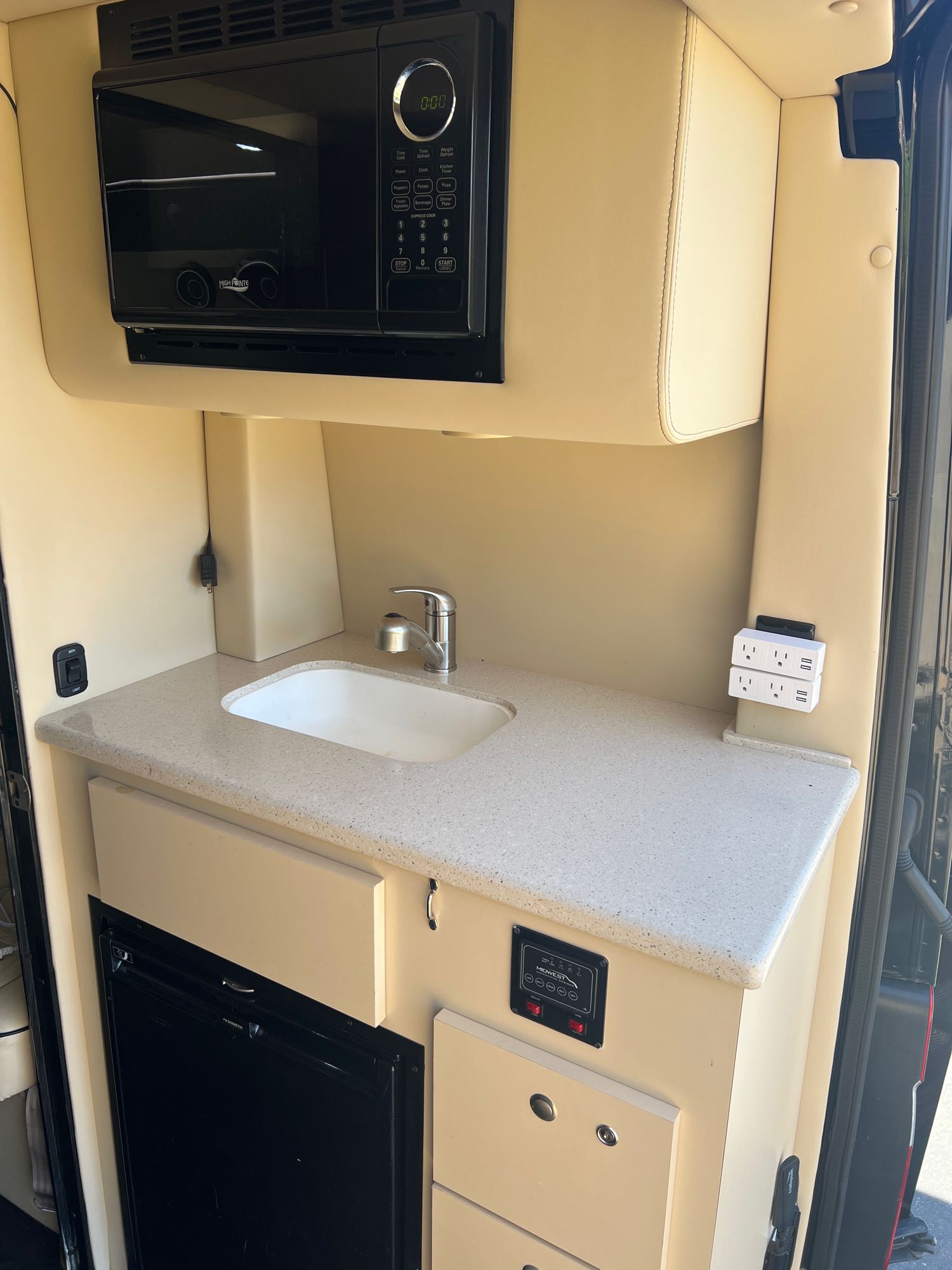 Class B RV Rental 