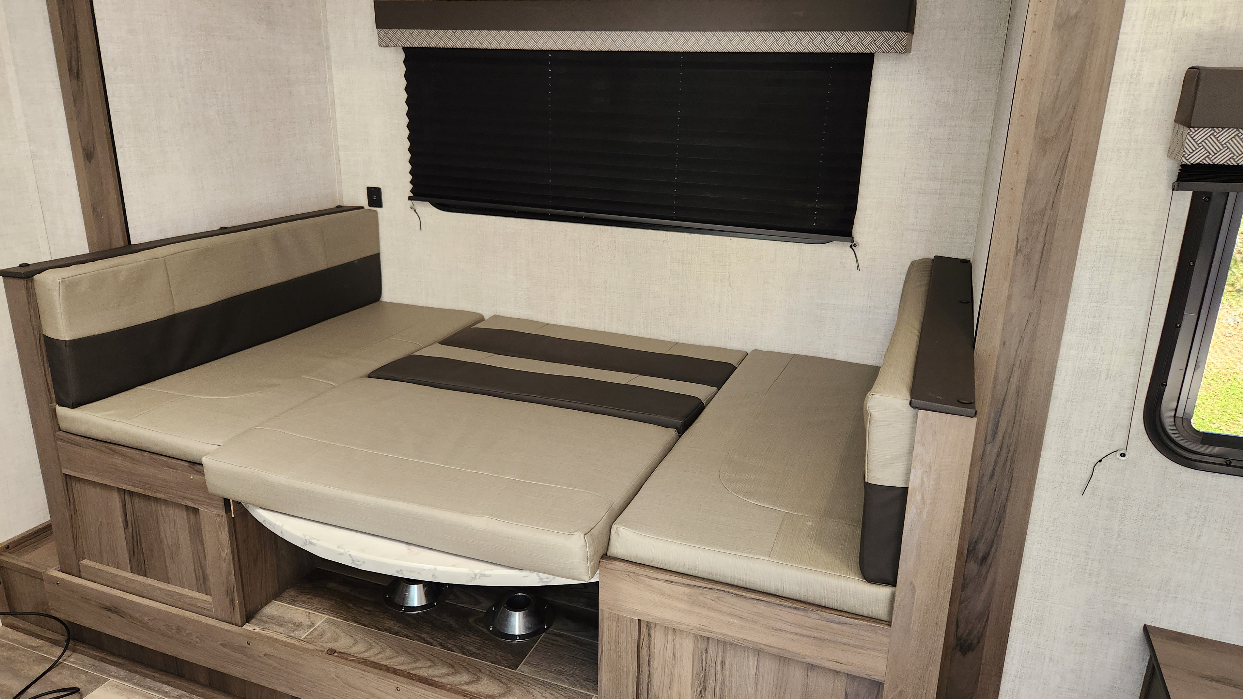 Gulfstream Ameri-Lite 192DS 2023