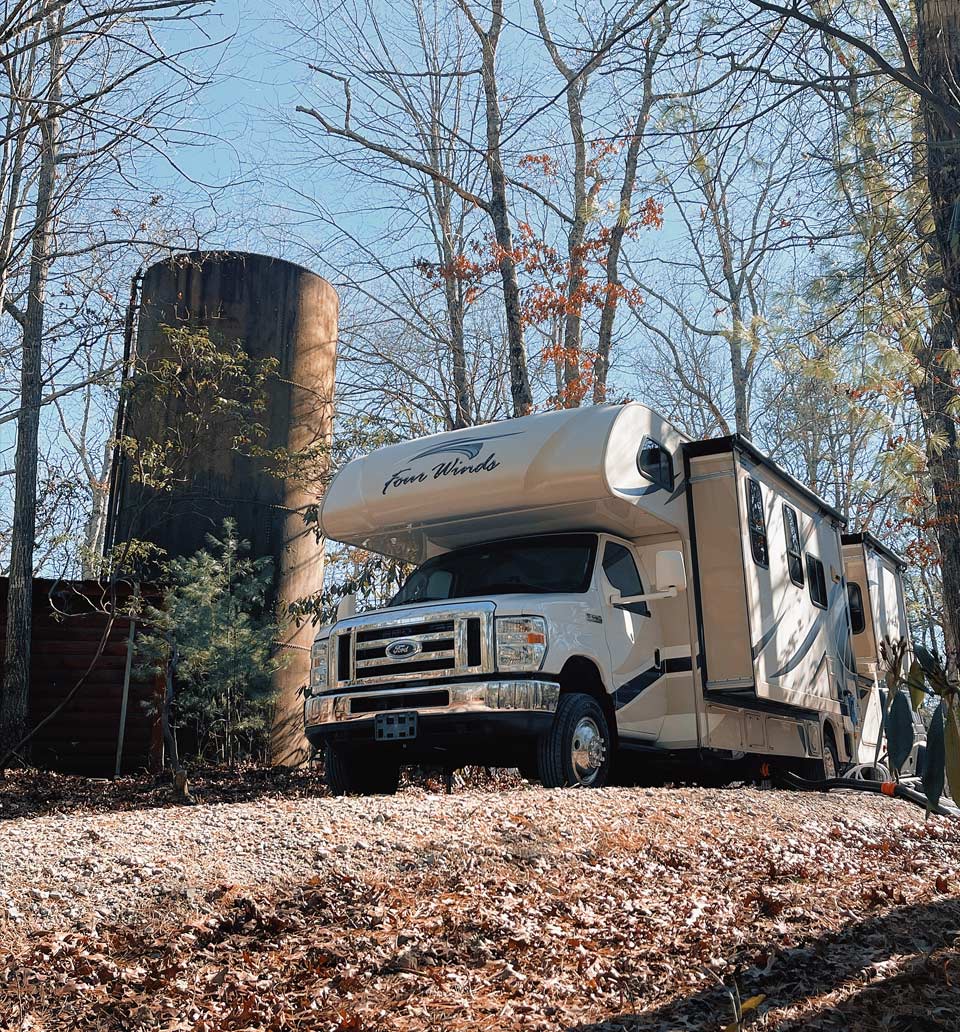 Meet “RV Nighter” – Your Home on Wheels for the Ultimate Adventure!