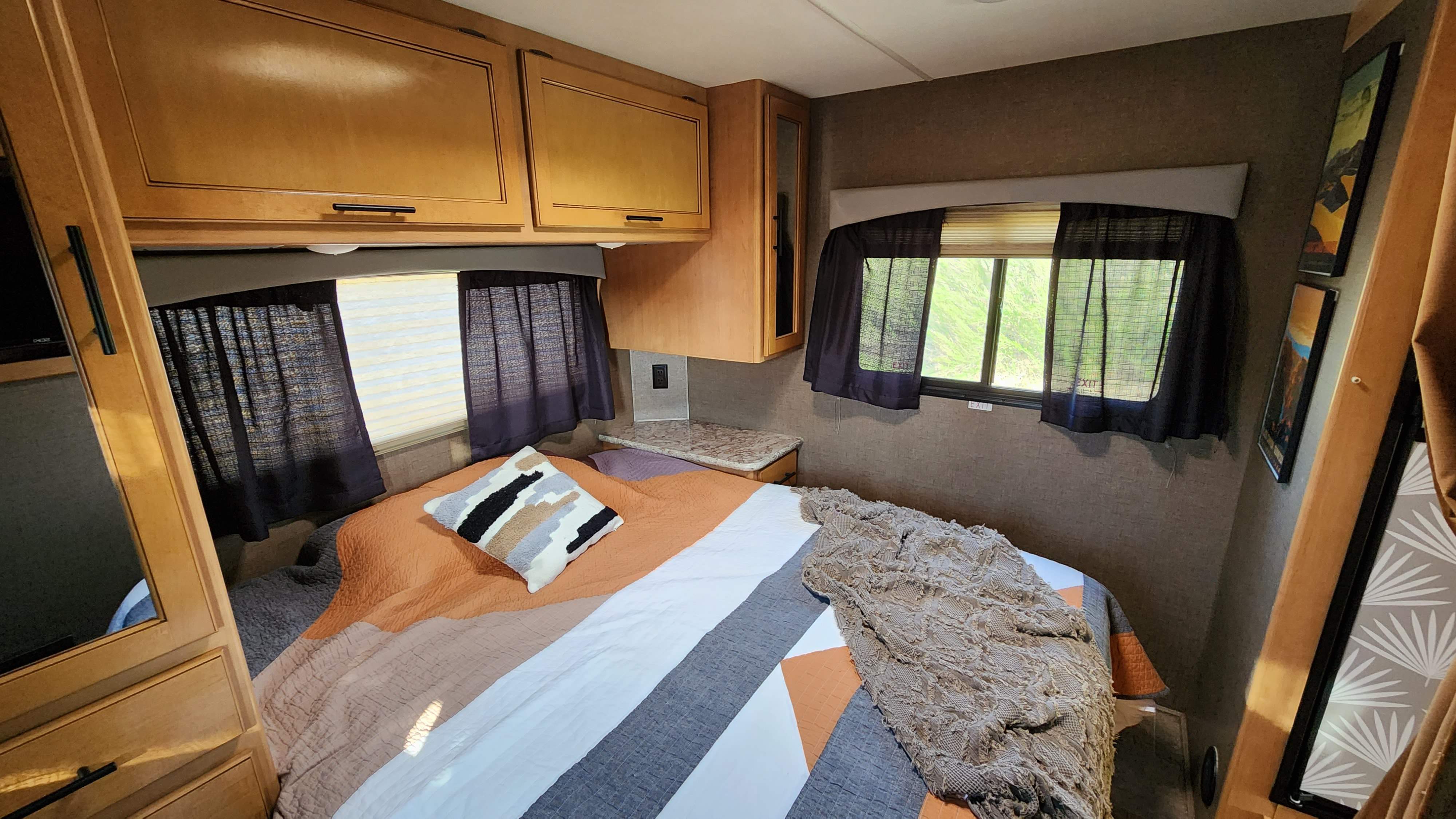 Main bedroom. Thor Chateau 2018