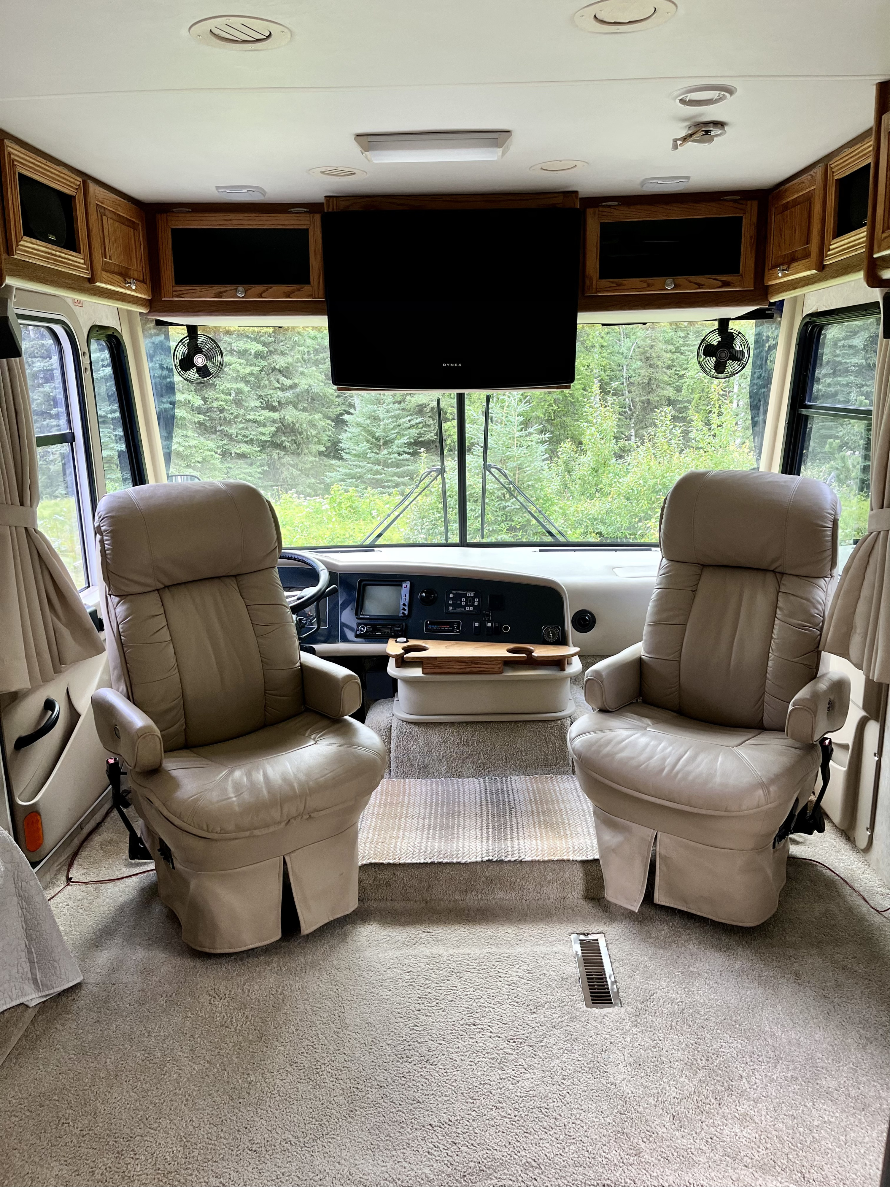 2013 Dutchmen Express Class C Rental in Wasilla, AK