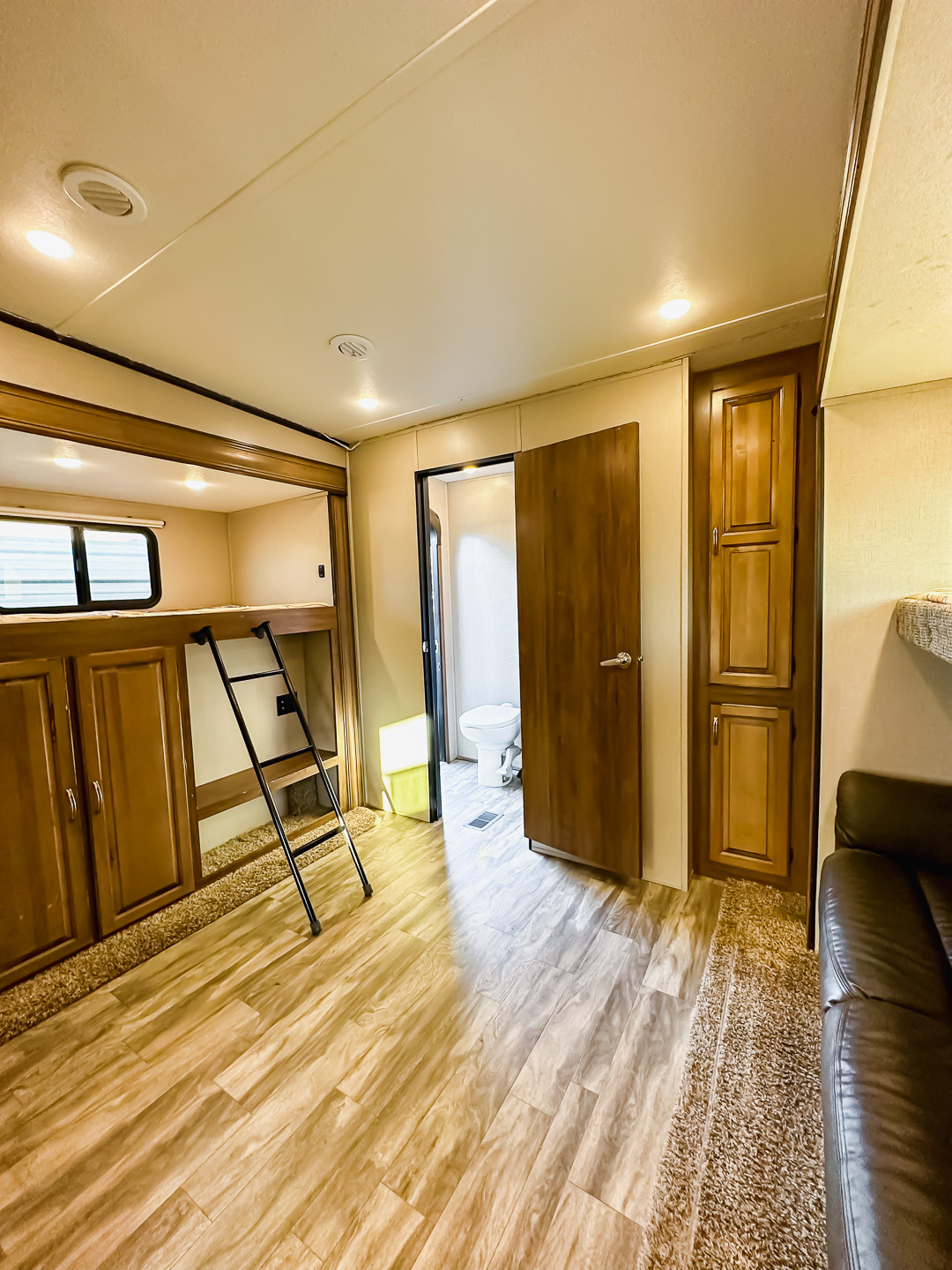 Bunk house with two bunks and pull out couch, full size. Chaparral Coachmen 2020