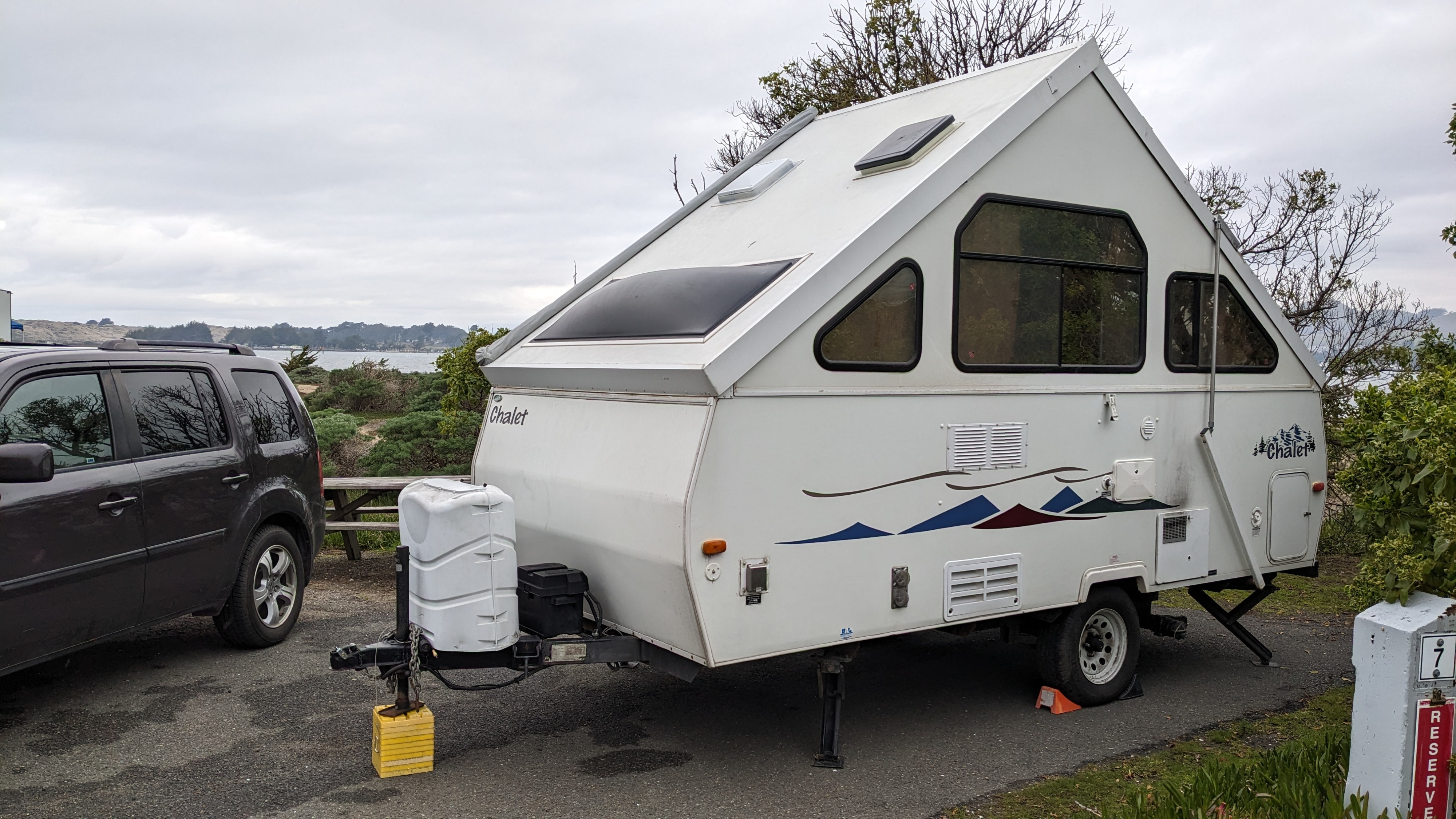 GRAPHIC, CLASSIC/XL CHALET LOGO - Chalet A-Frame Campers