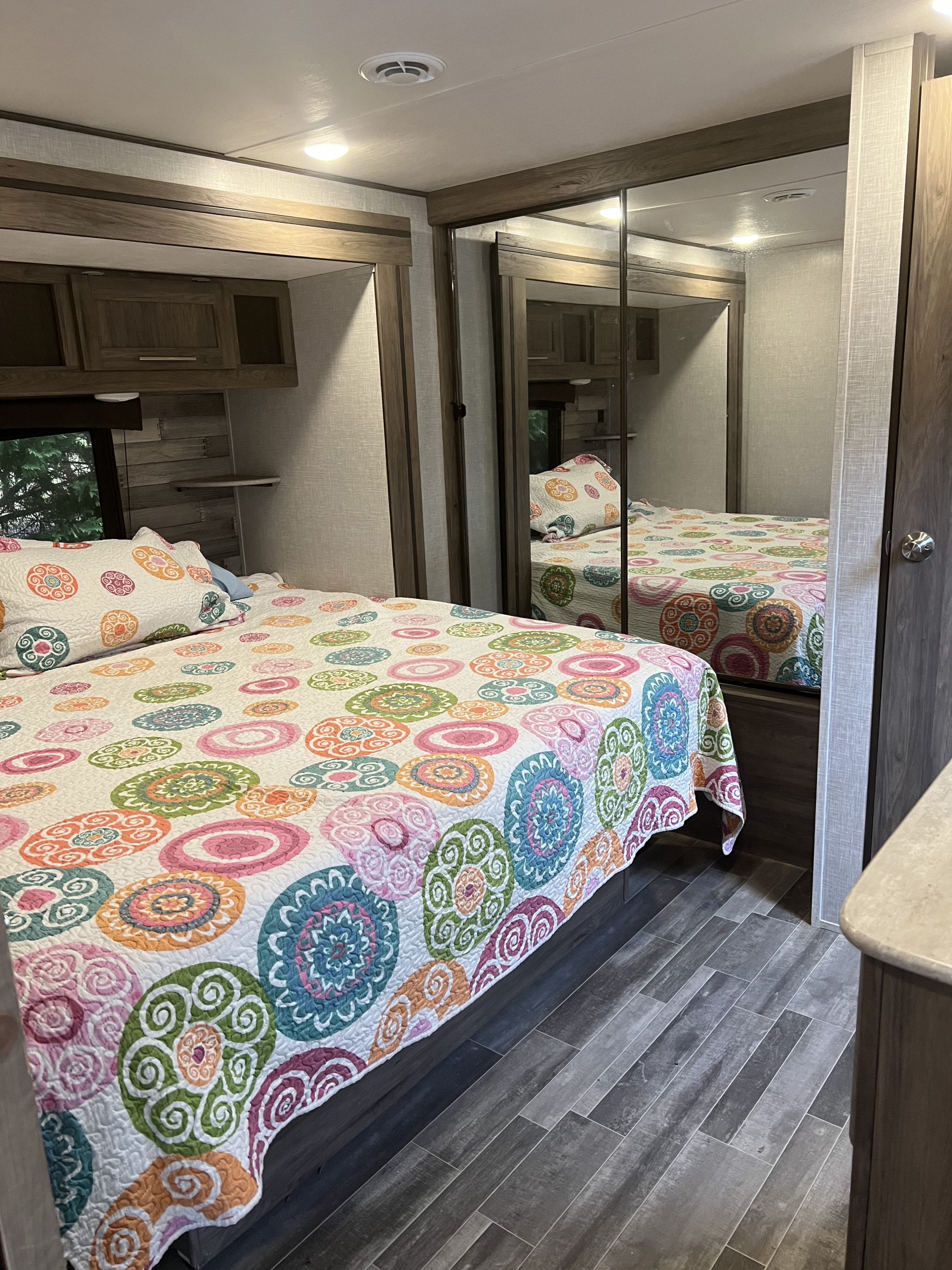 Travel trailer RV Rental 