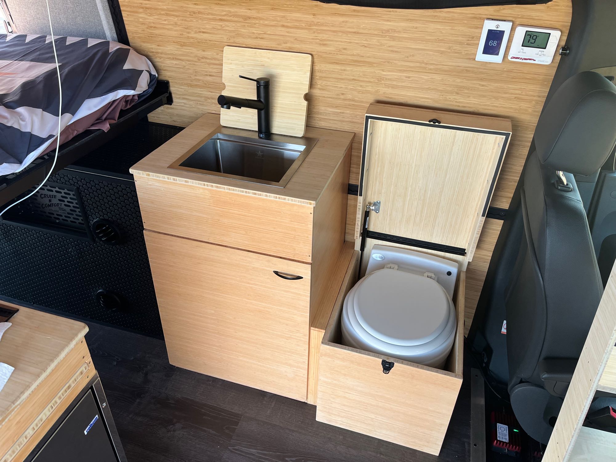 Camper van RV Rental 