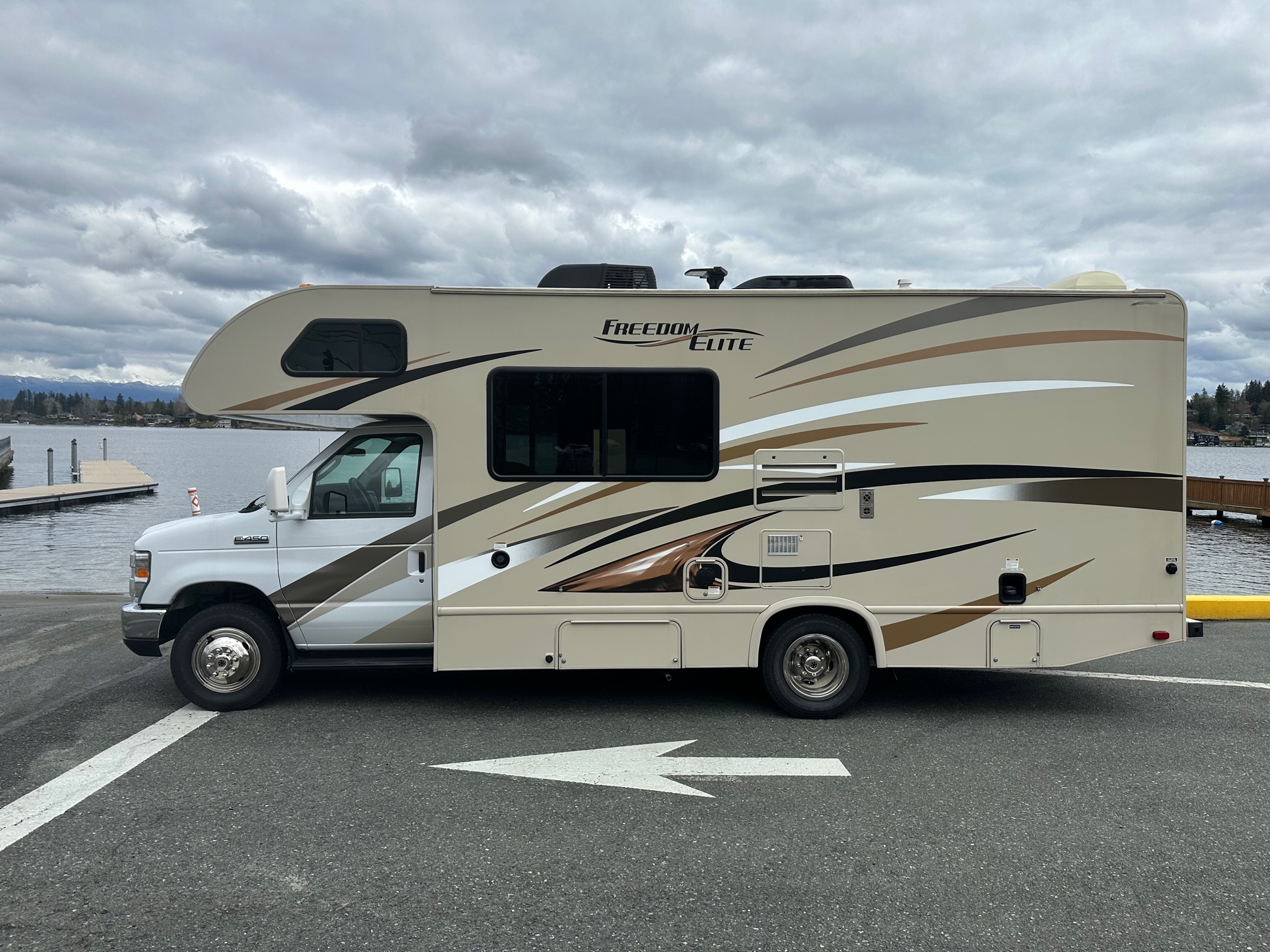 2017 Thor Freedom Elite 23H