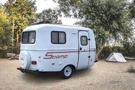 2015 13' Scamp Trailer w Bath
