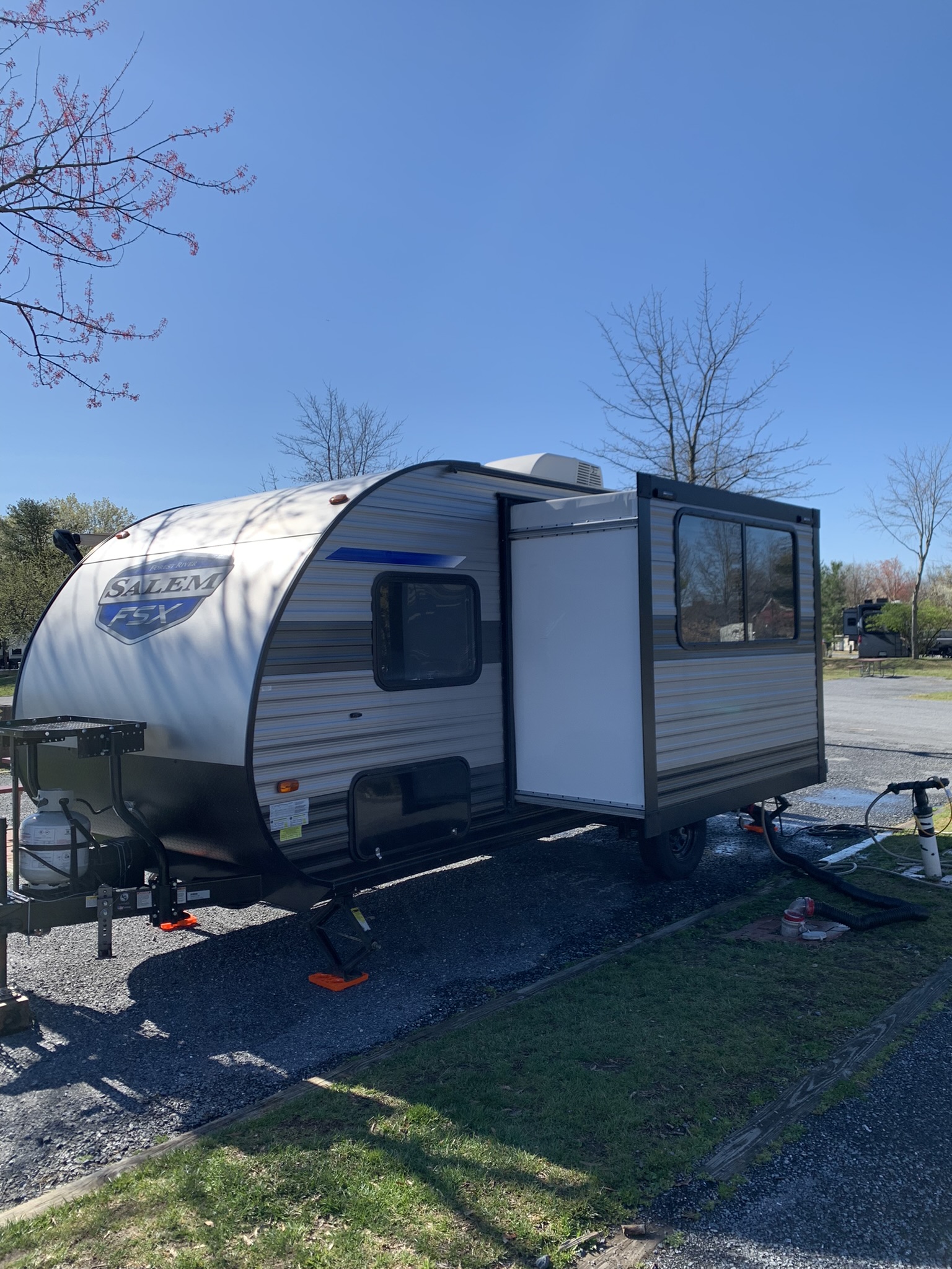 Travel trailer RV Rental 