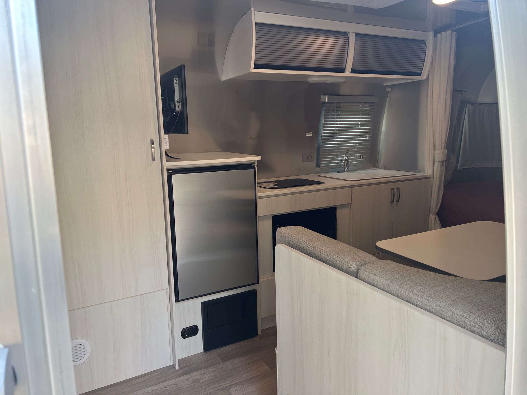 Travel trailer RV Rental 