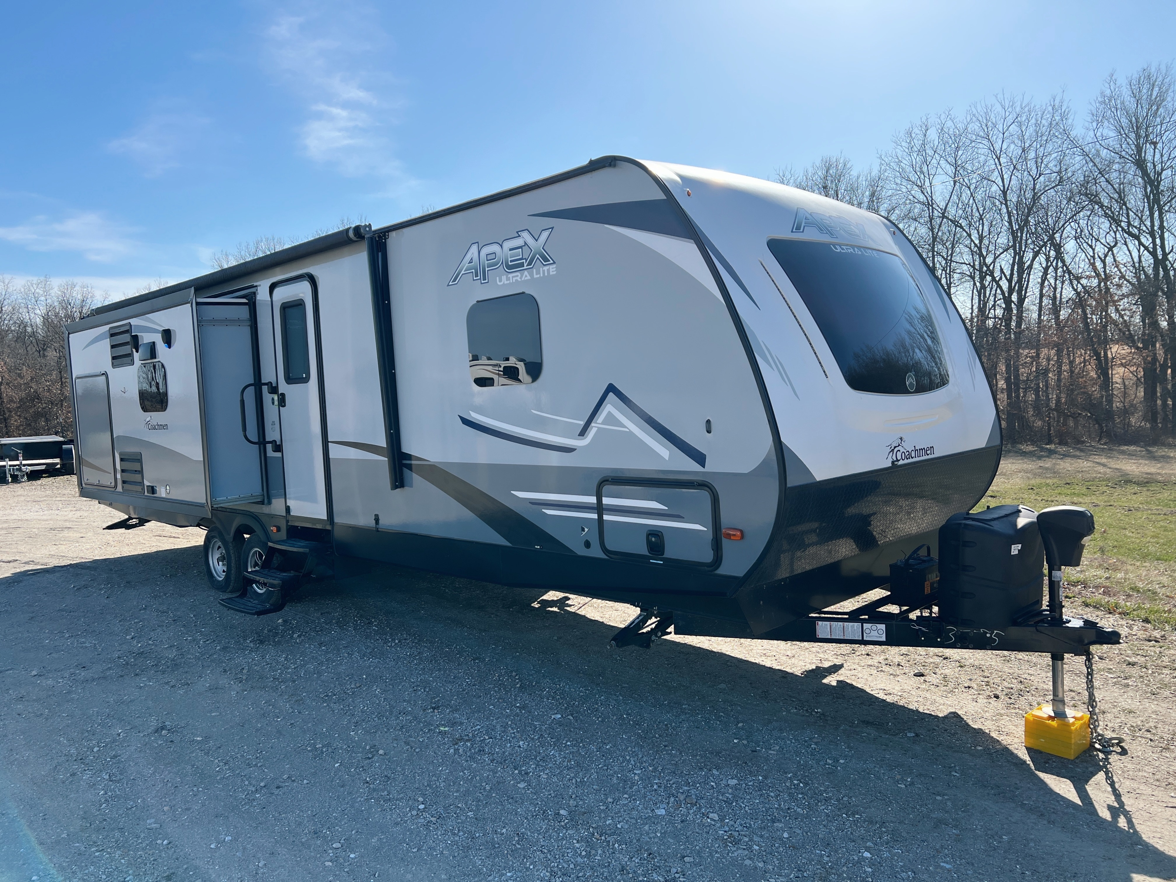 2022 Coachmen Apex Travel Trailer RV Camera System - Voyager