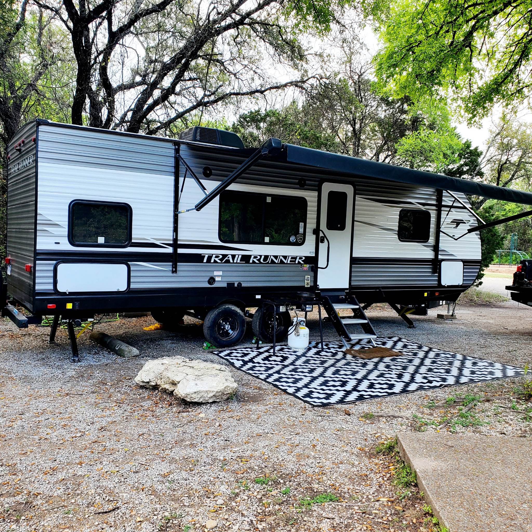 Frank and Shelahs' Mountain Warrior 2023 Heartland 261 JM