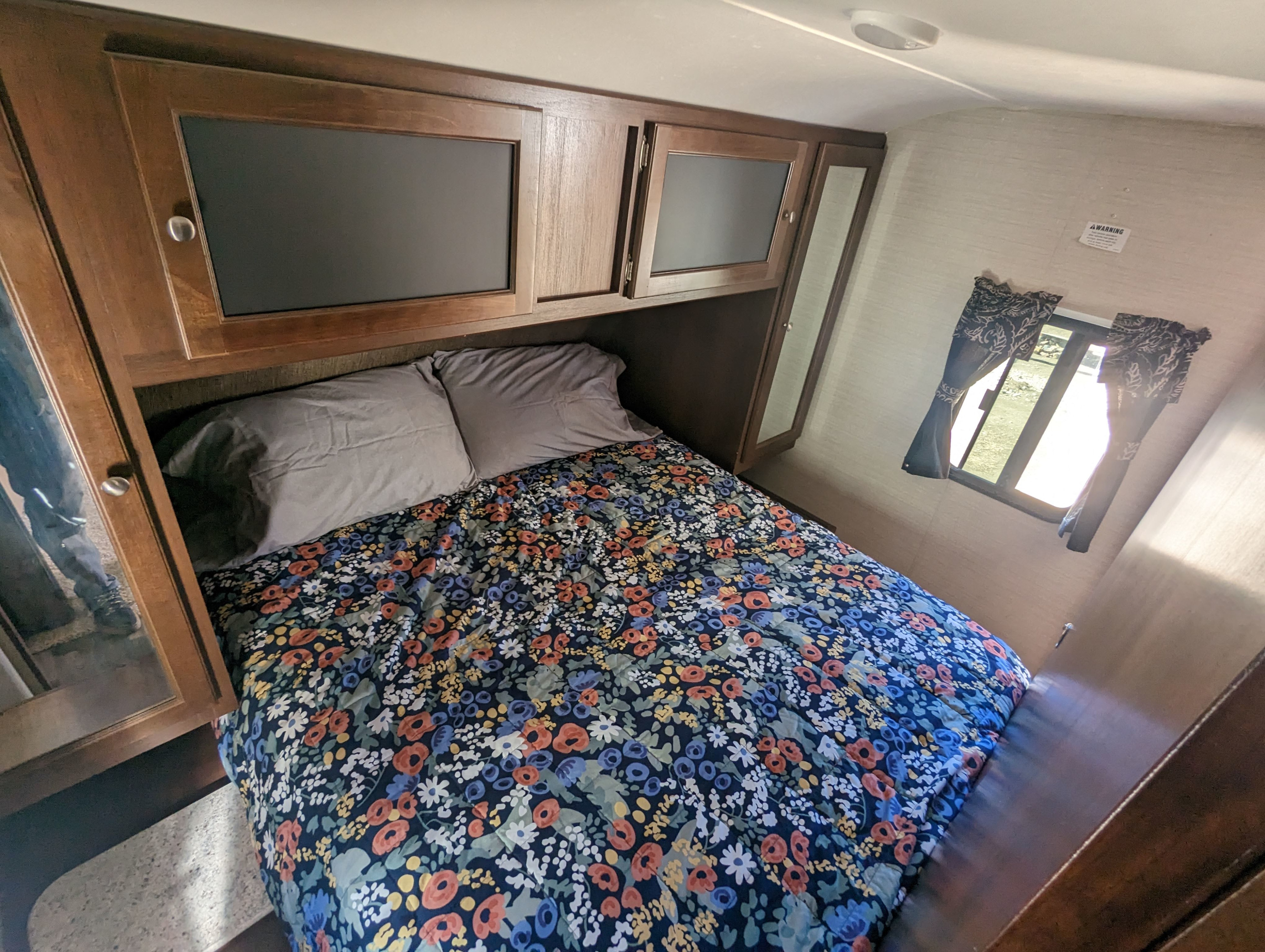 Bedroom with Queen bed. Keystone RV Bullet Ultra Lite 2016
