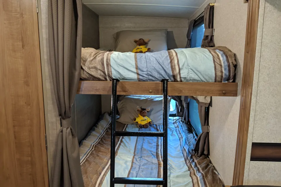 Forest River Rockwood Ultra Lite 2017