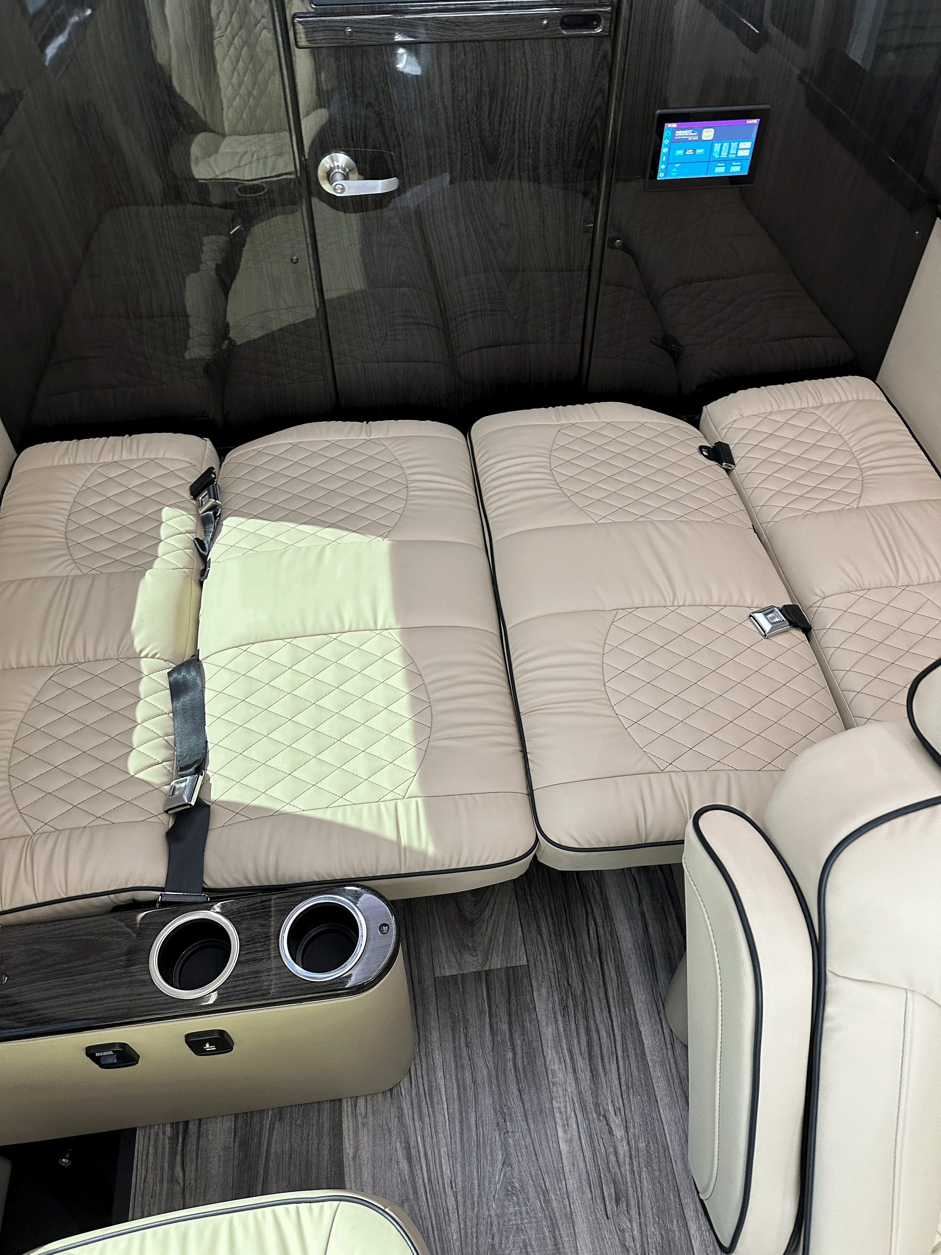 Fold down couches. Ultimate Toys Ultimate Cruiser 2023