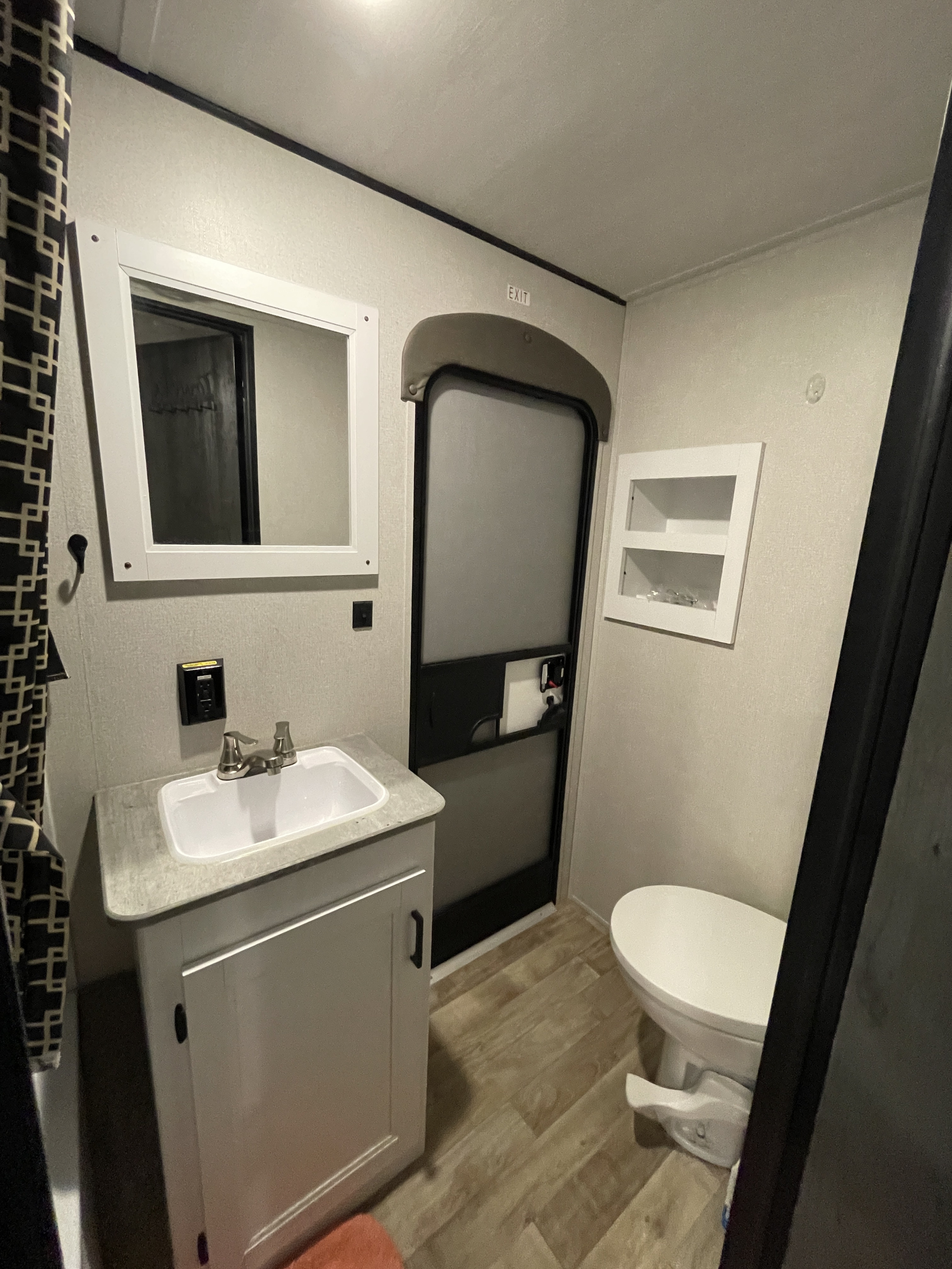 Travel trailer RV Rental 