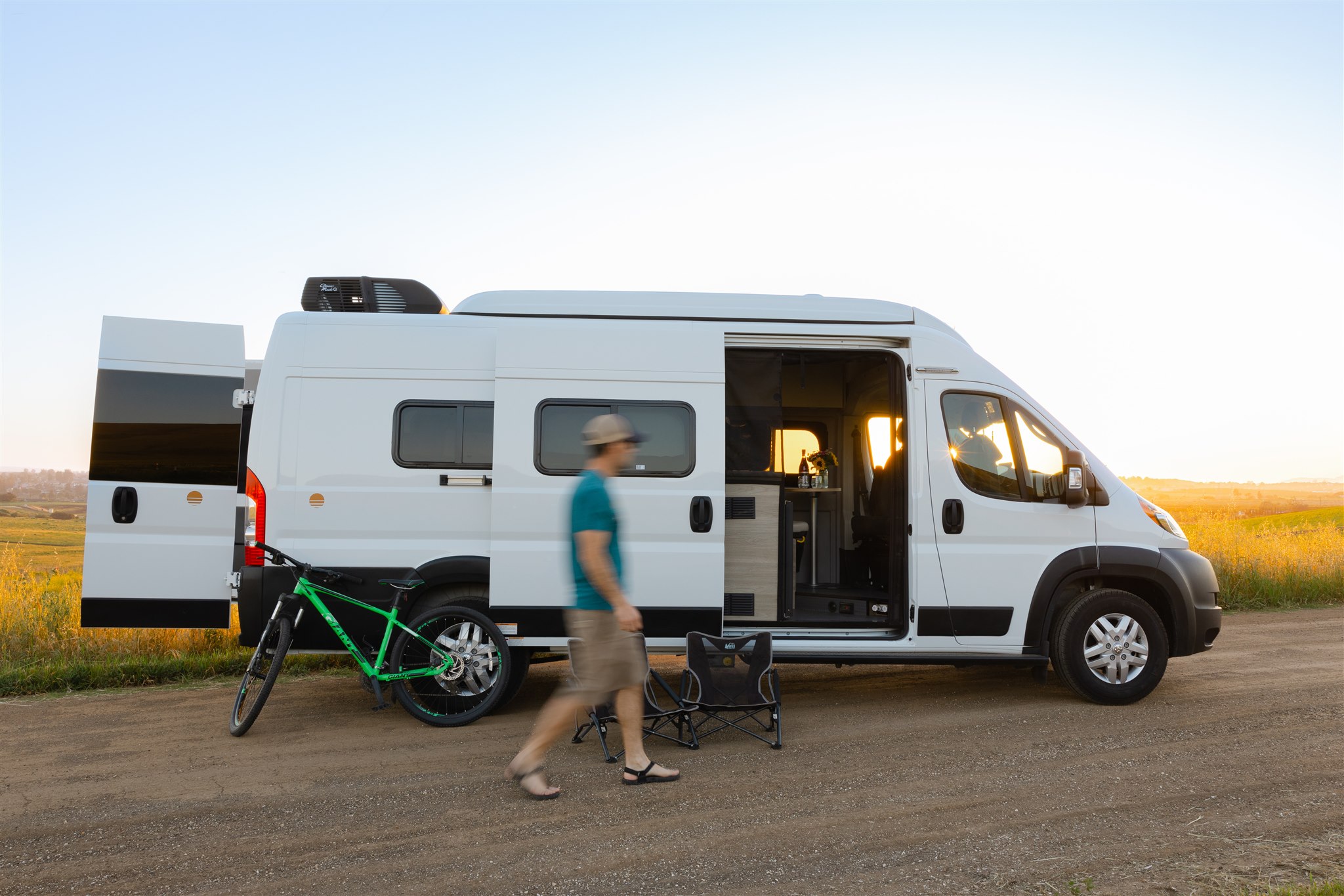 2023 Winnebago Solis - Sleeps 4, Fully Stocked, Pet friendly!