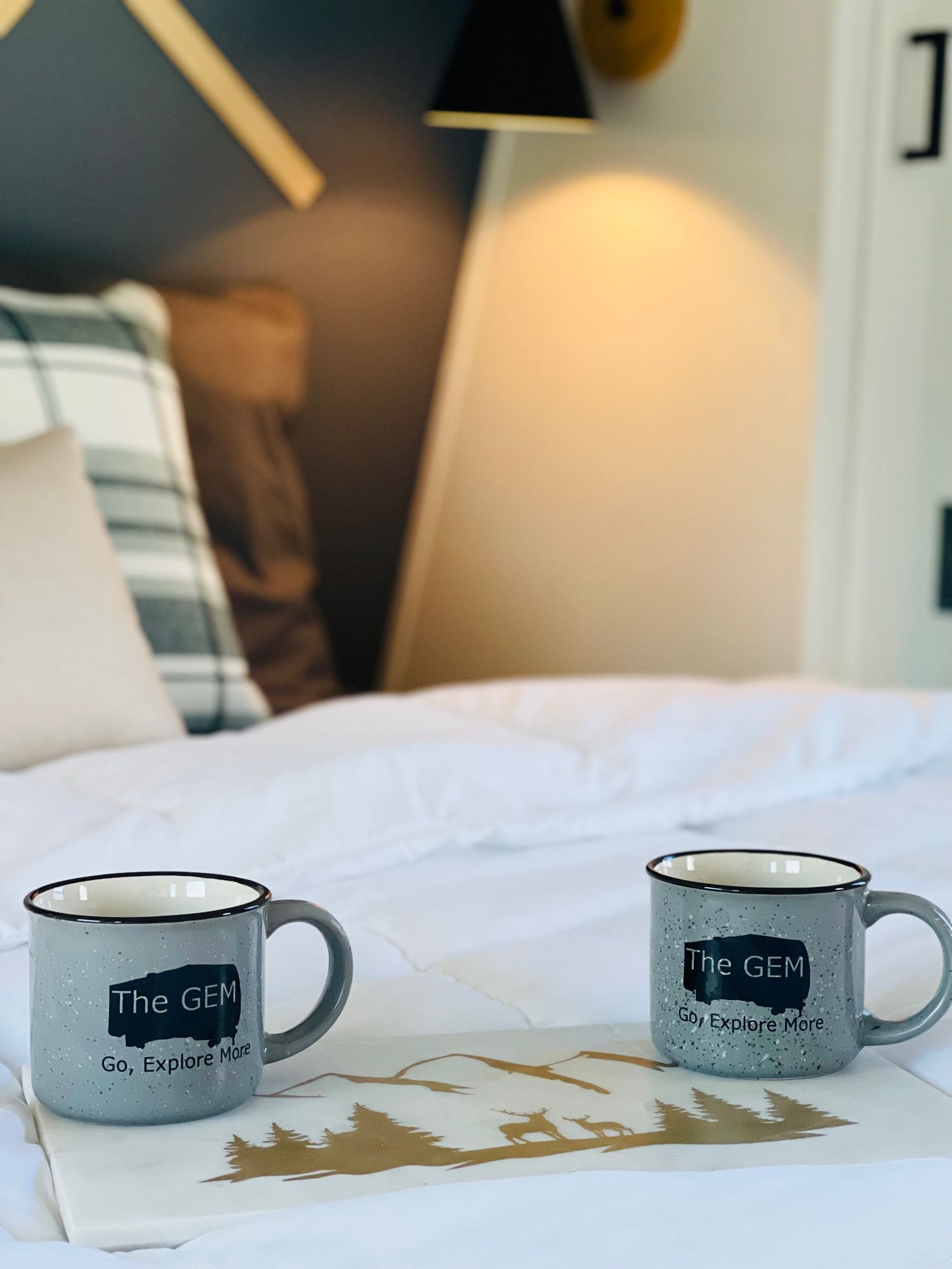 Bedroom. Keystone RV Hideout 2019