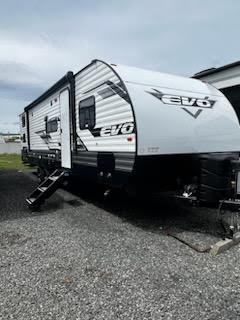 Ellie- 2023 Forest River Evo Luxury Adventure