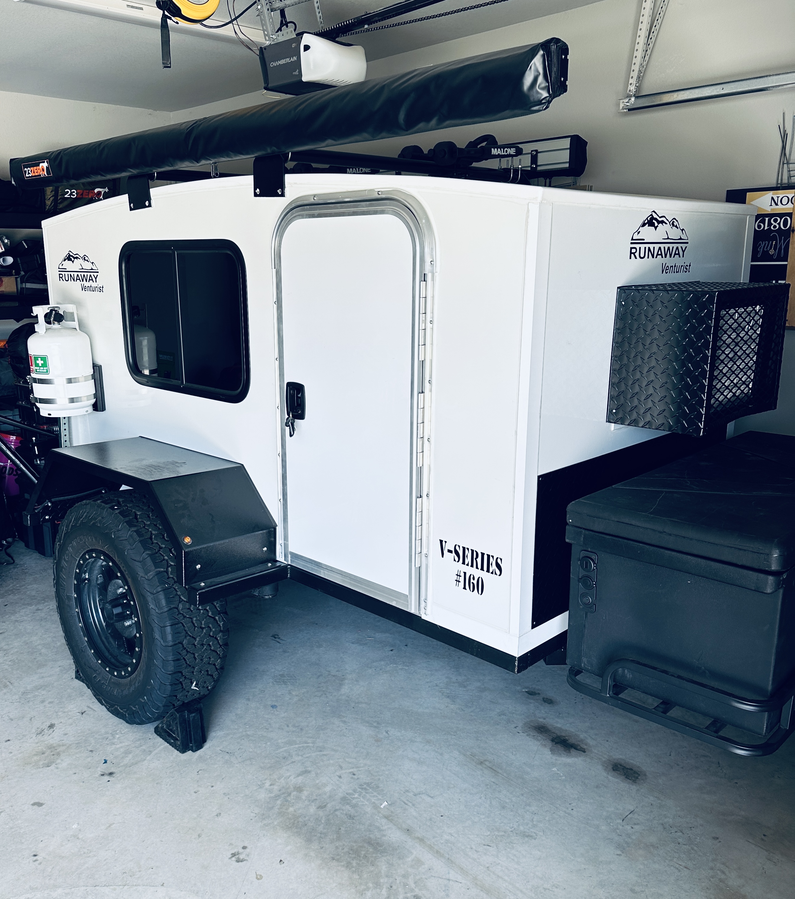 2022 Runaway Camper Venturist 4x8 #160 Travel trailer Rental in