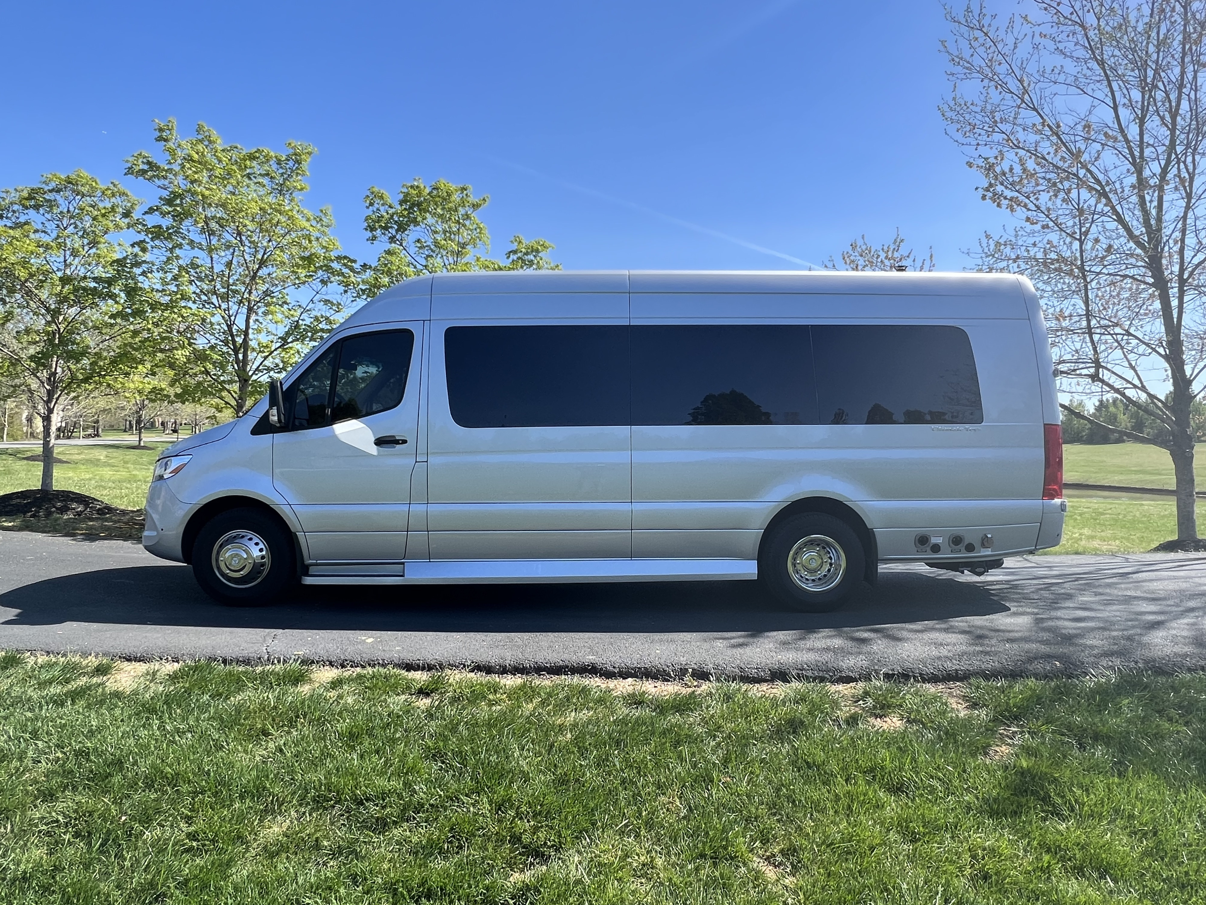2023 Ultimate Toys Luxury Coach