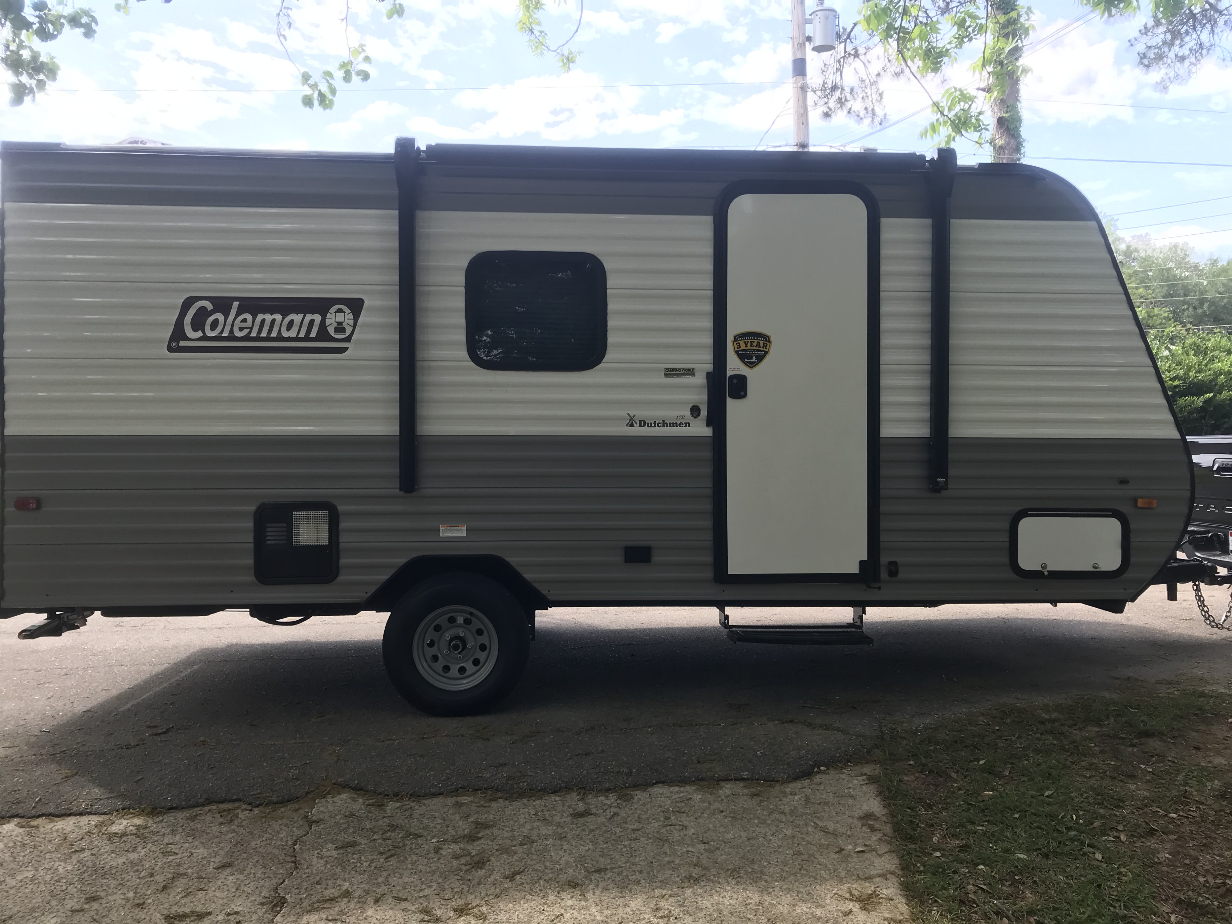2023 Dutchmen Coleman Lantern 17b