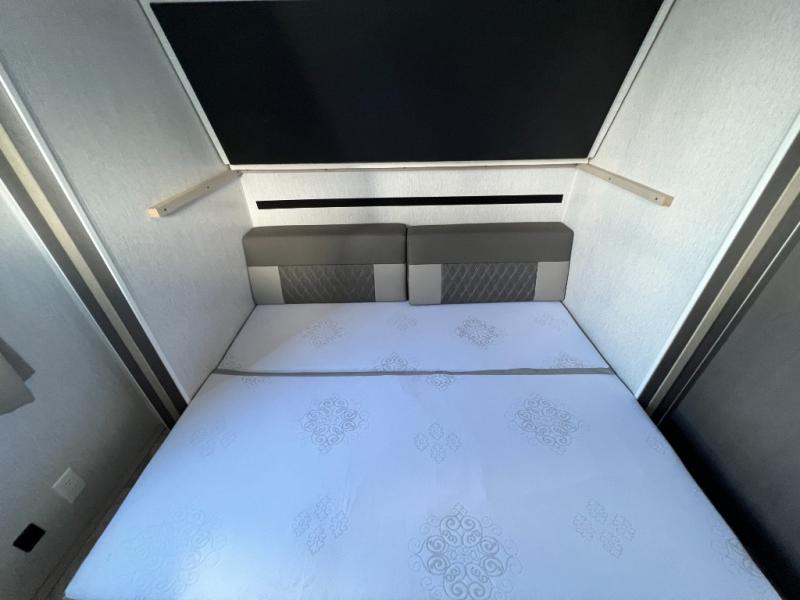 Queen Bed in Bunkhouse. Forest River Salem 32BHDS 2023