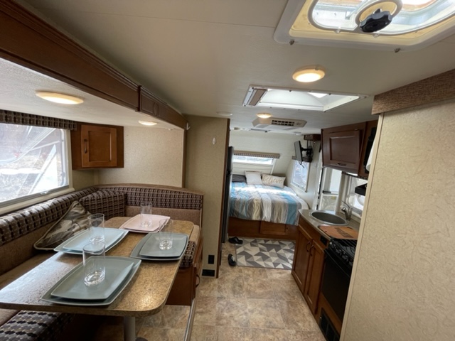 2015 Lance Manufacturing Lance Manufacturing Trailer