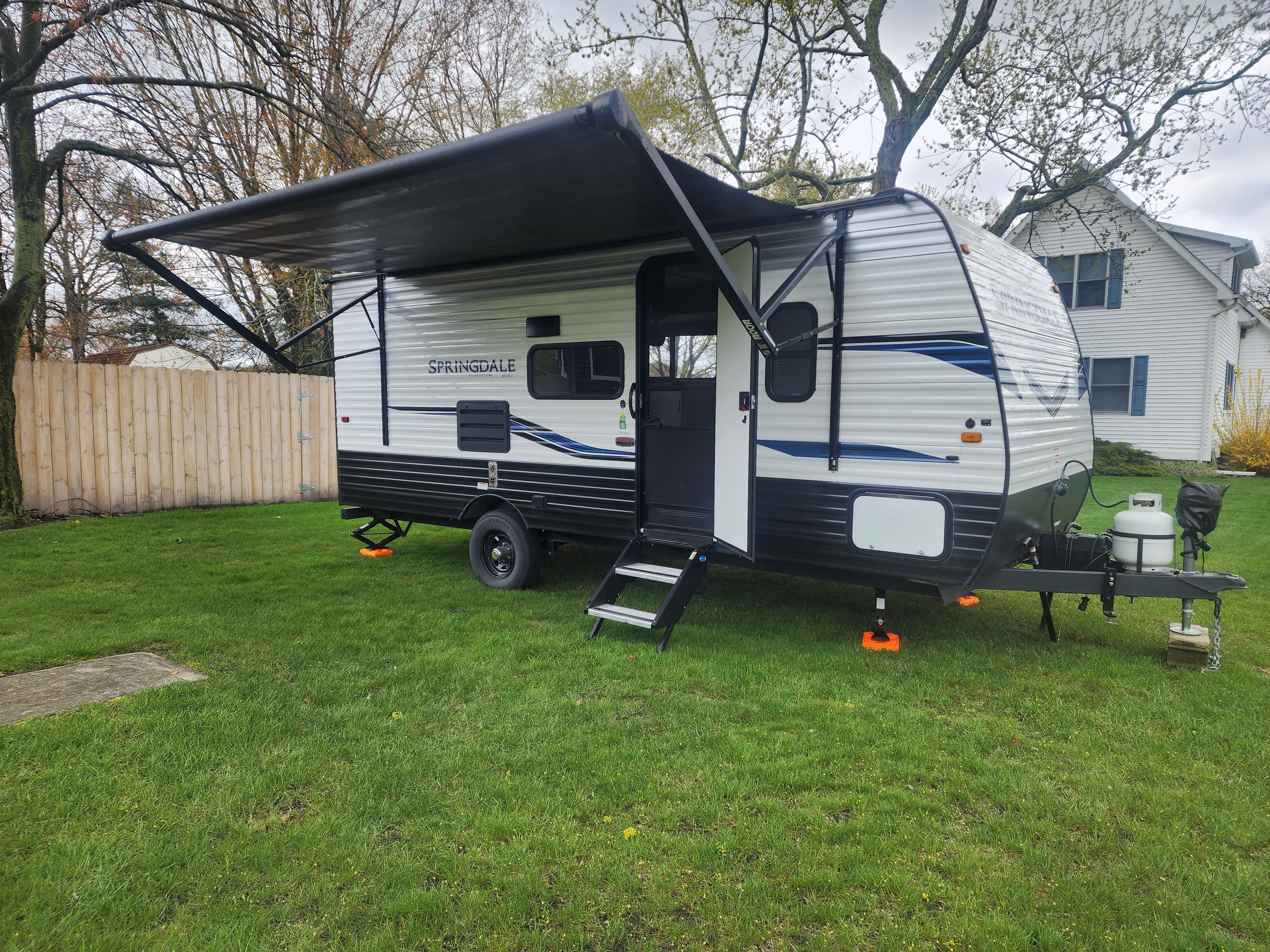 2022  Keystone RV Springdale 1860ss: