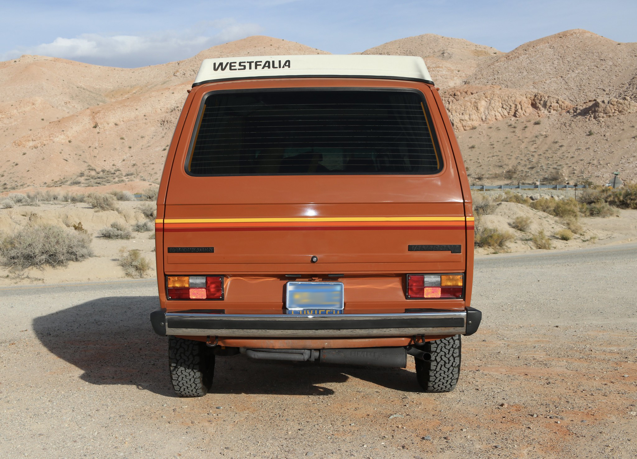 1981 Volkswagen T3 Westfalia Camper van Rental in Van Nuys, CA