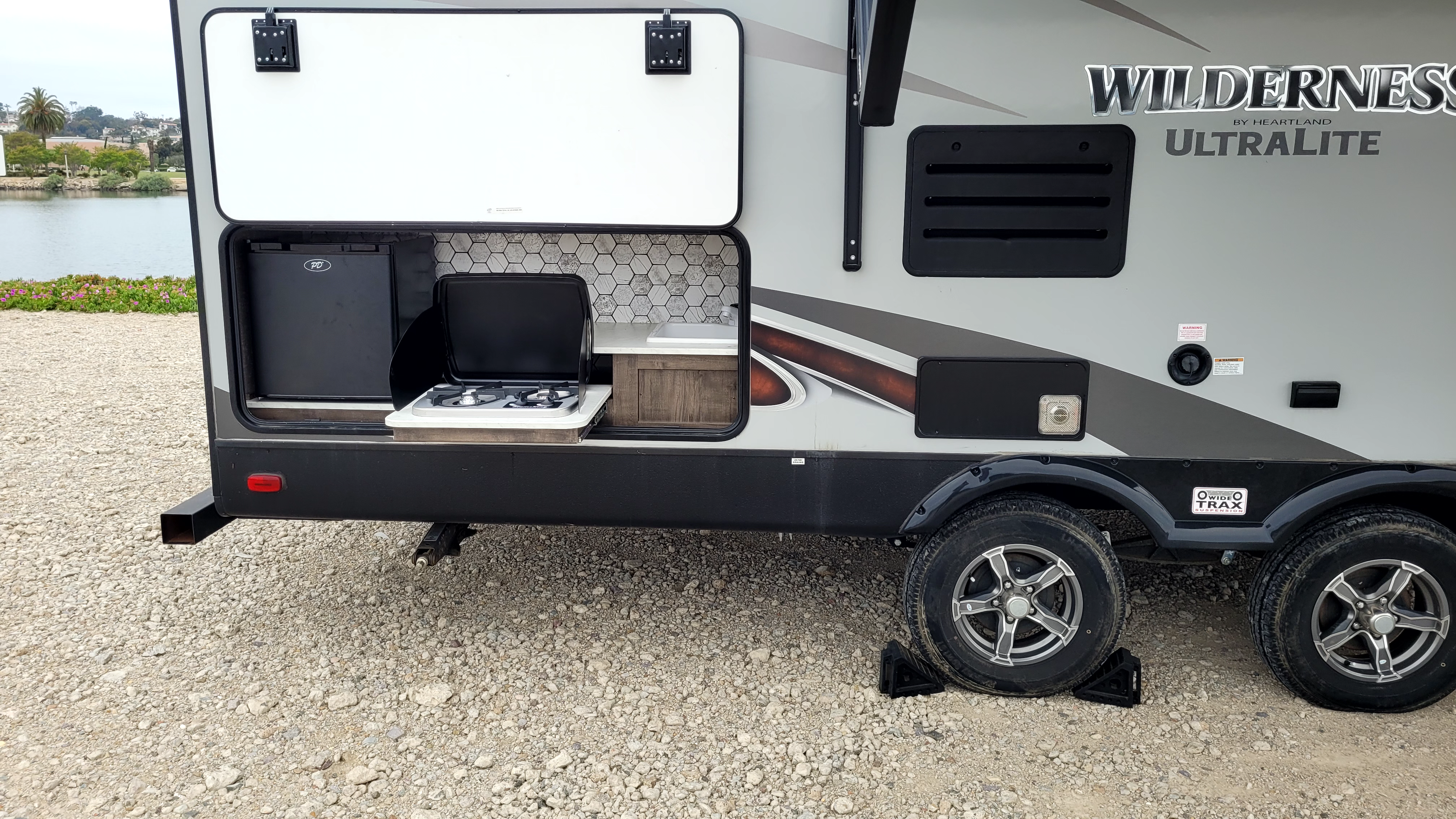 Travel trailer RV Rental 