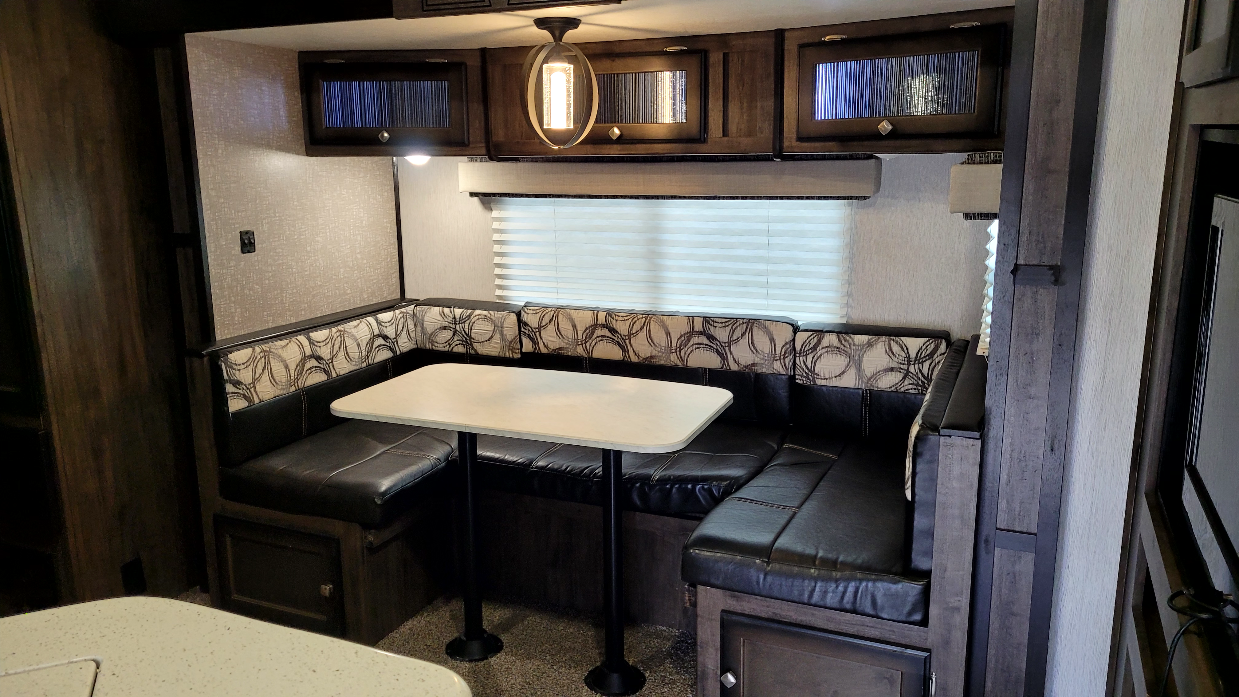 Travel trailer RV Rental 