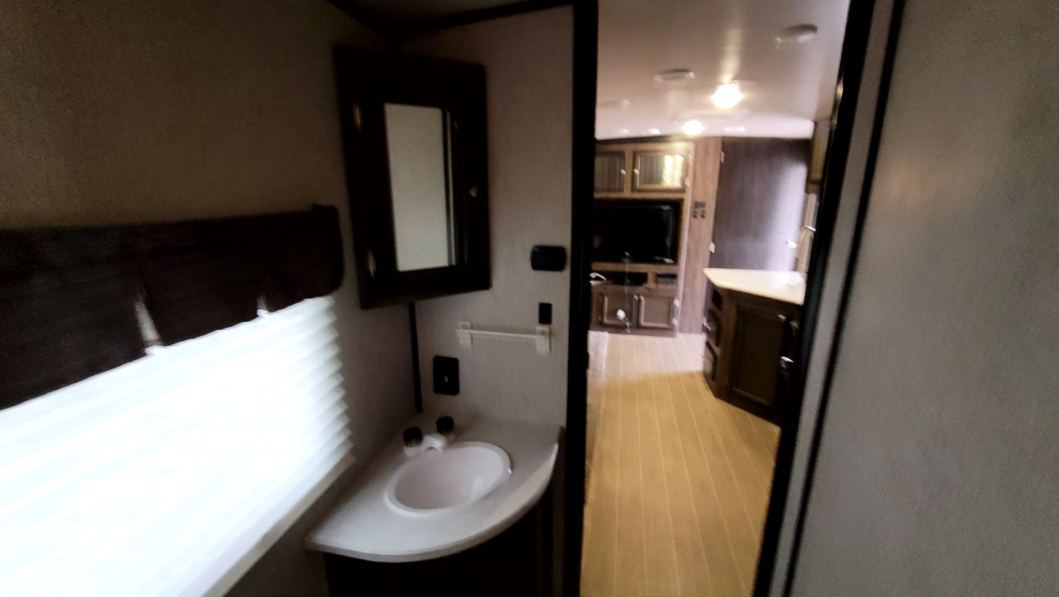 Travel trailer RV Rental 