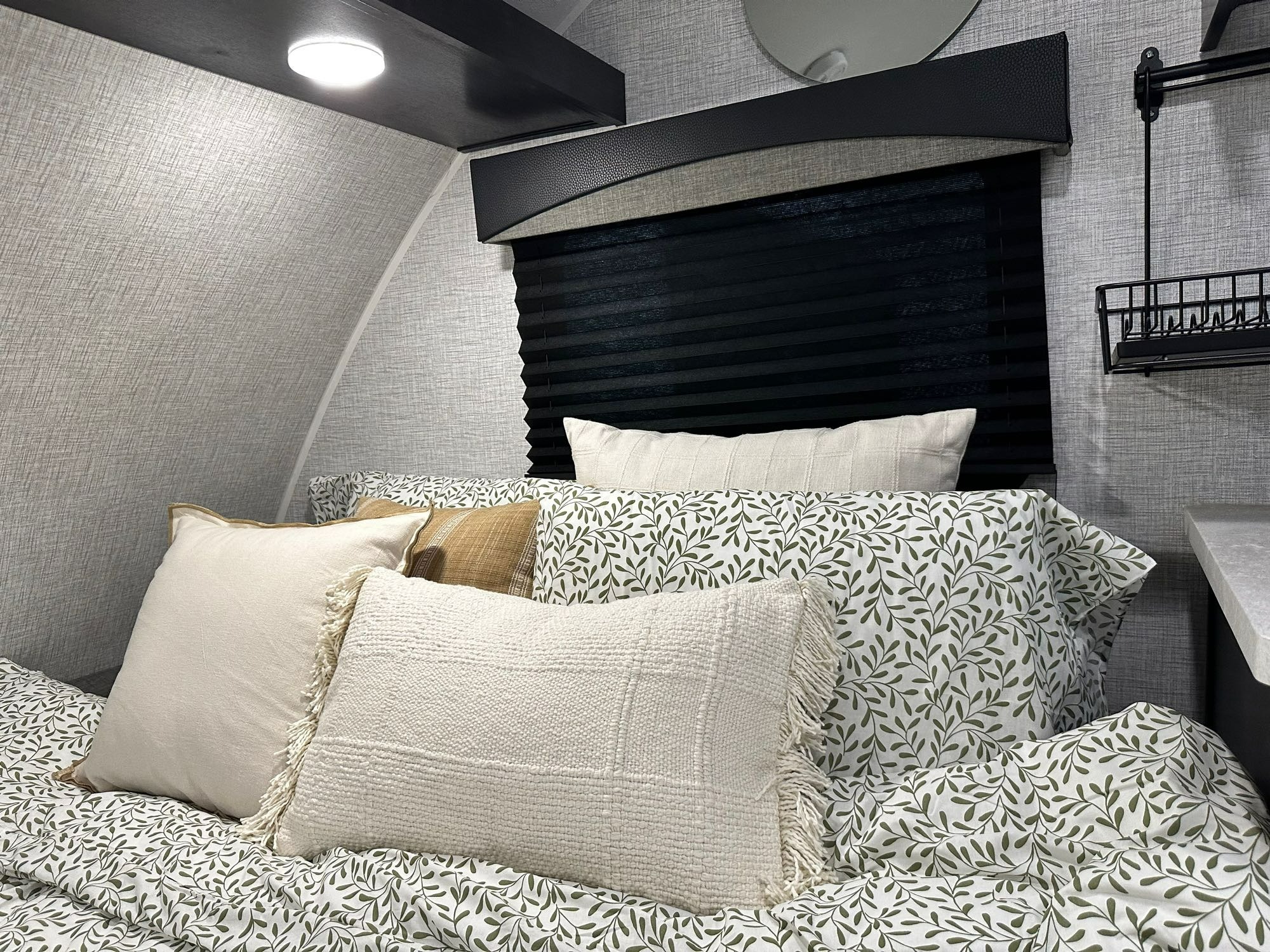 Travel trailer RV Rental 