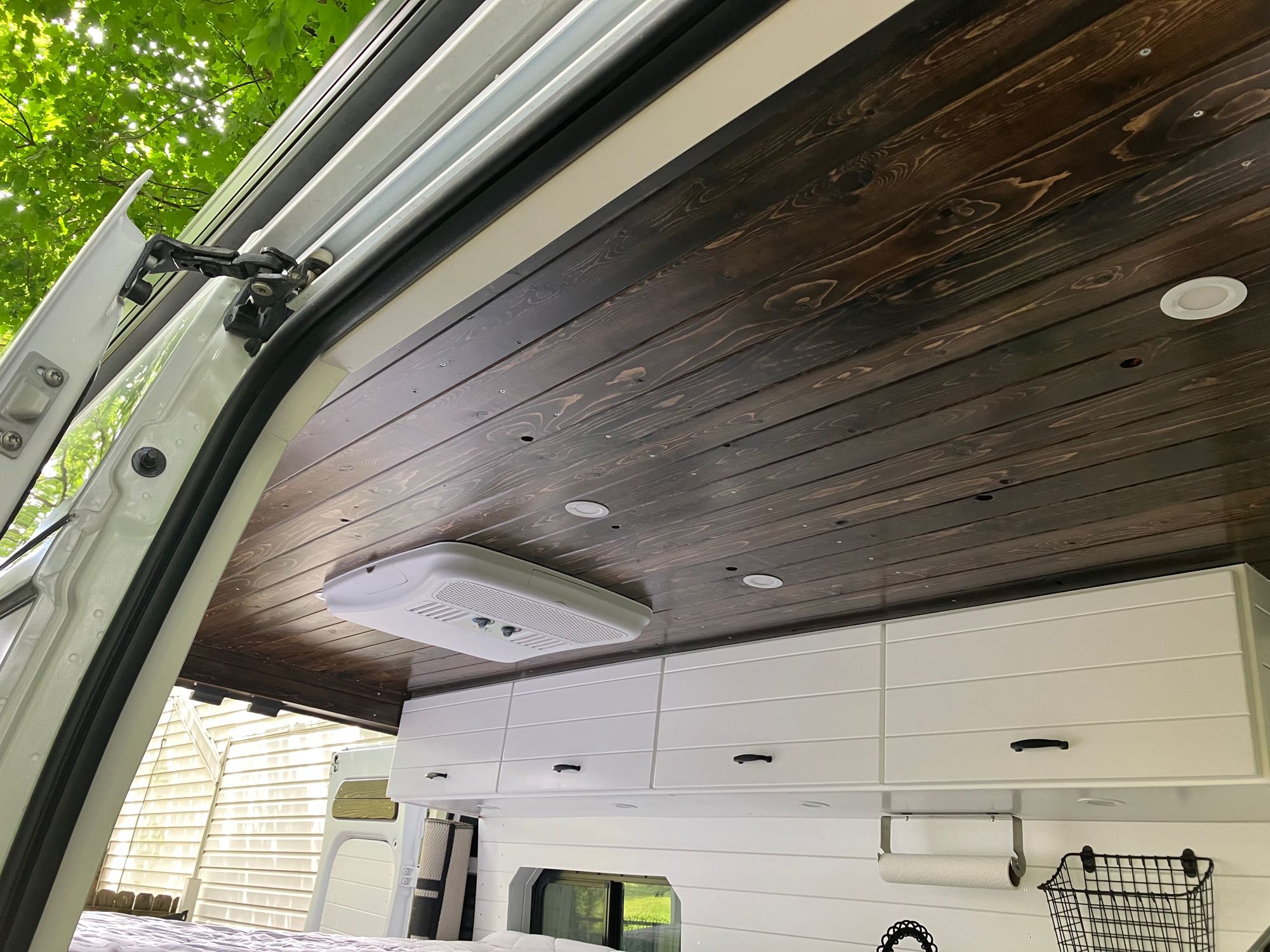 AC unit. Dodge 2500 High Roof 159" WB 2021