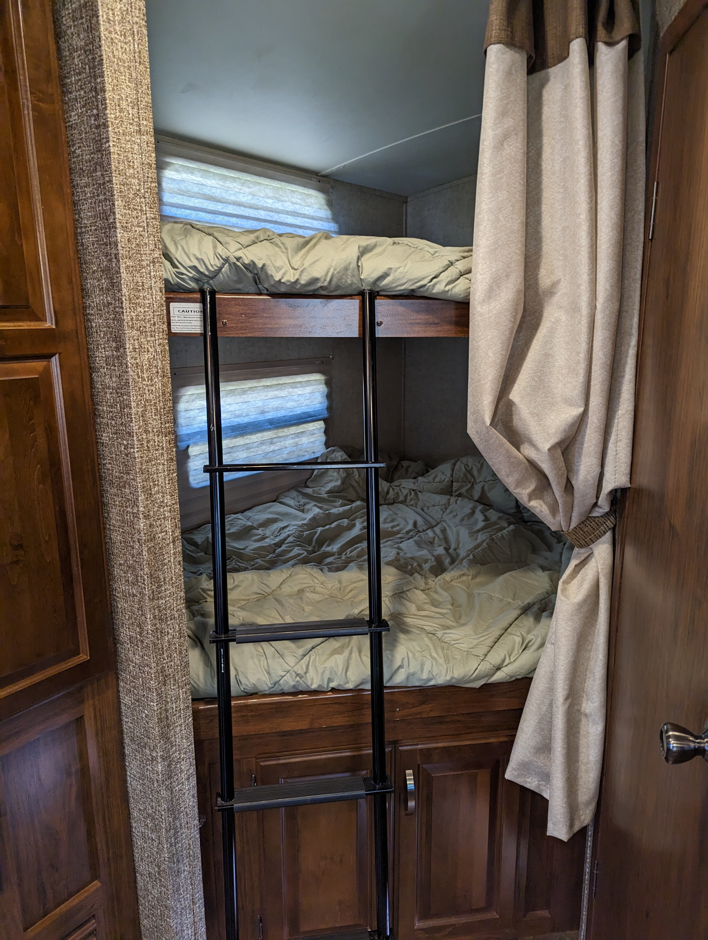 Bunkbeds. Keystone RV Laredo 2015