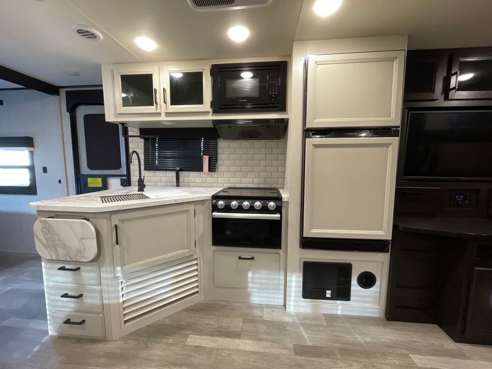 Travel trailer RV Rental 