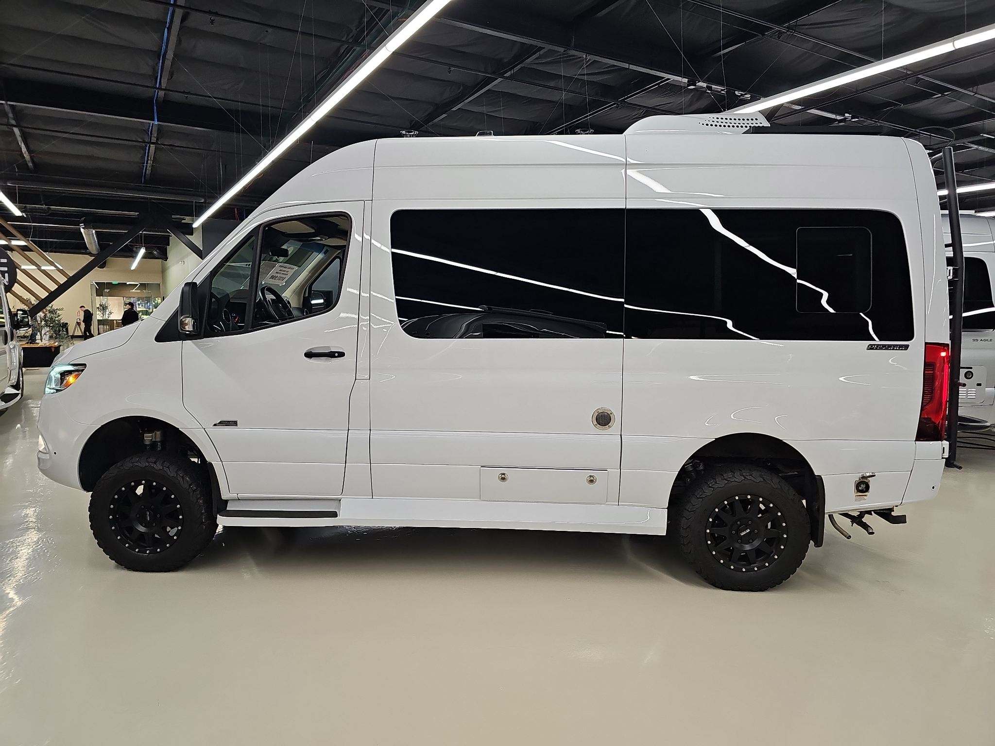 Sprinter 4x4 Passage 144 Sprinter Rv Camper Van Mercedes Van