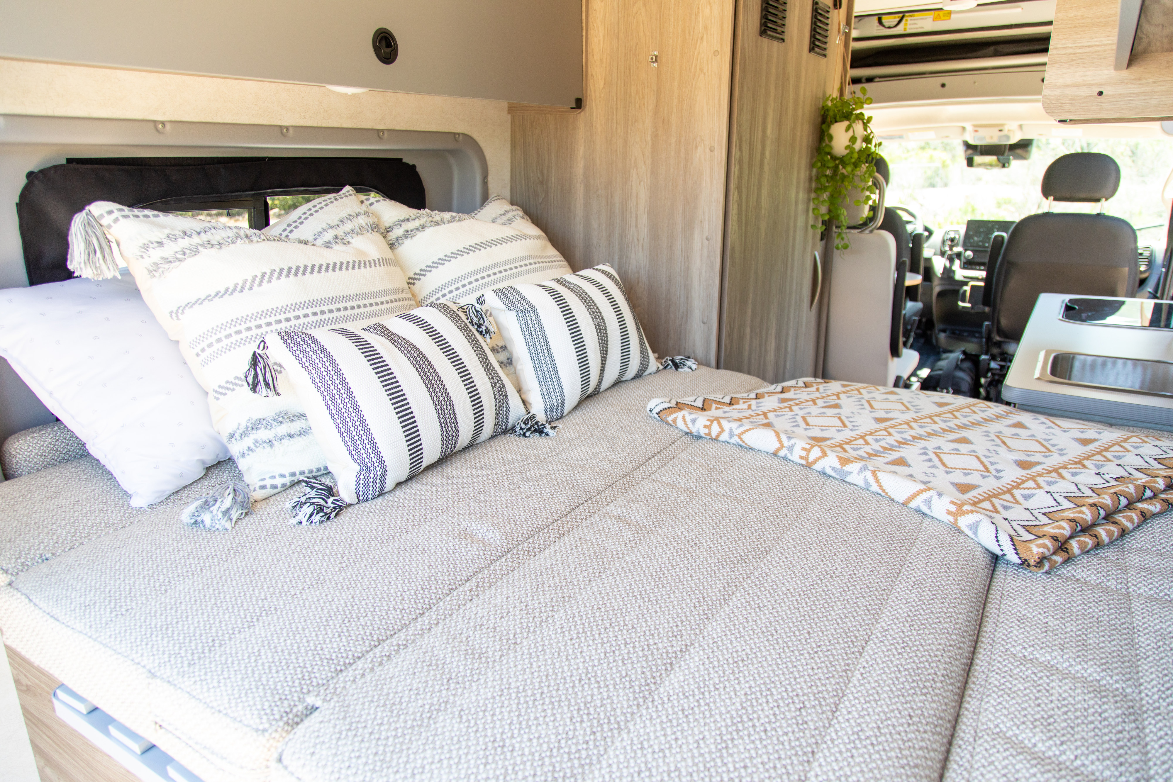 Class B RV Rental 