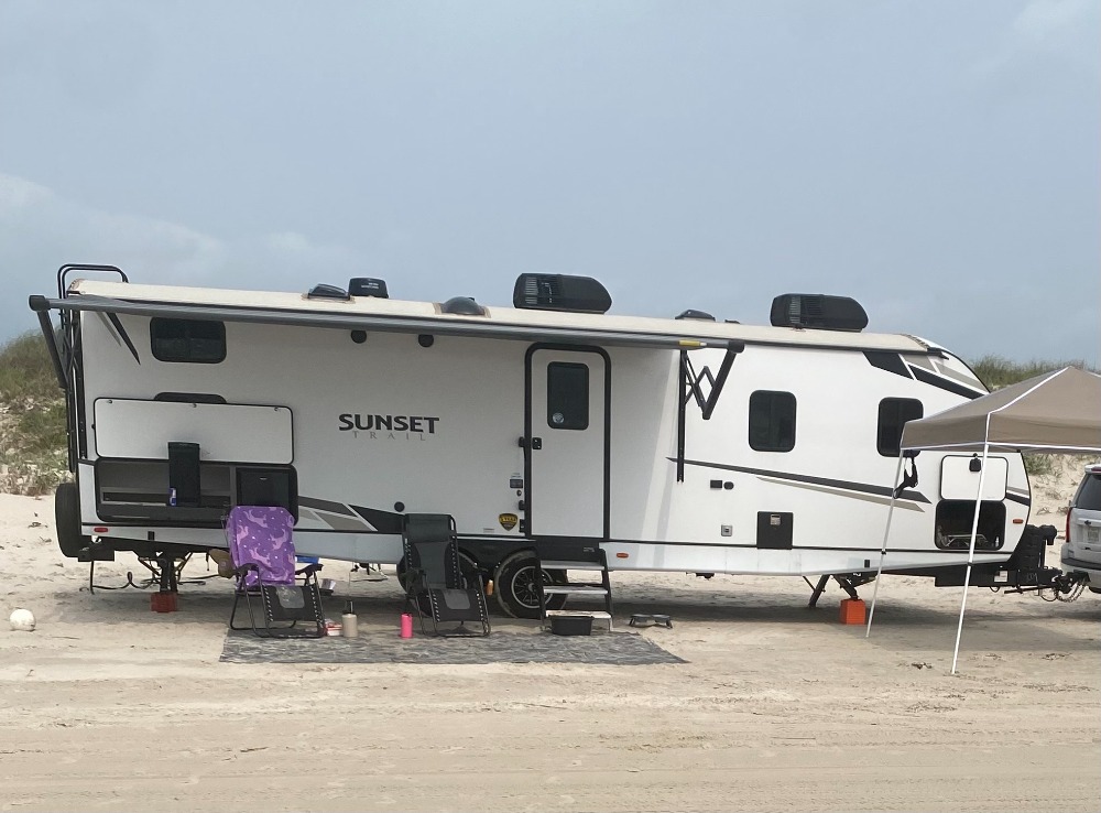 Travel trailer RV Rental 