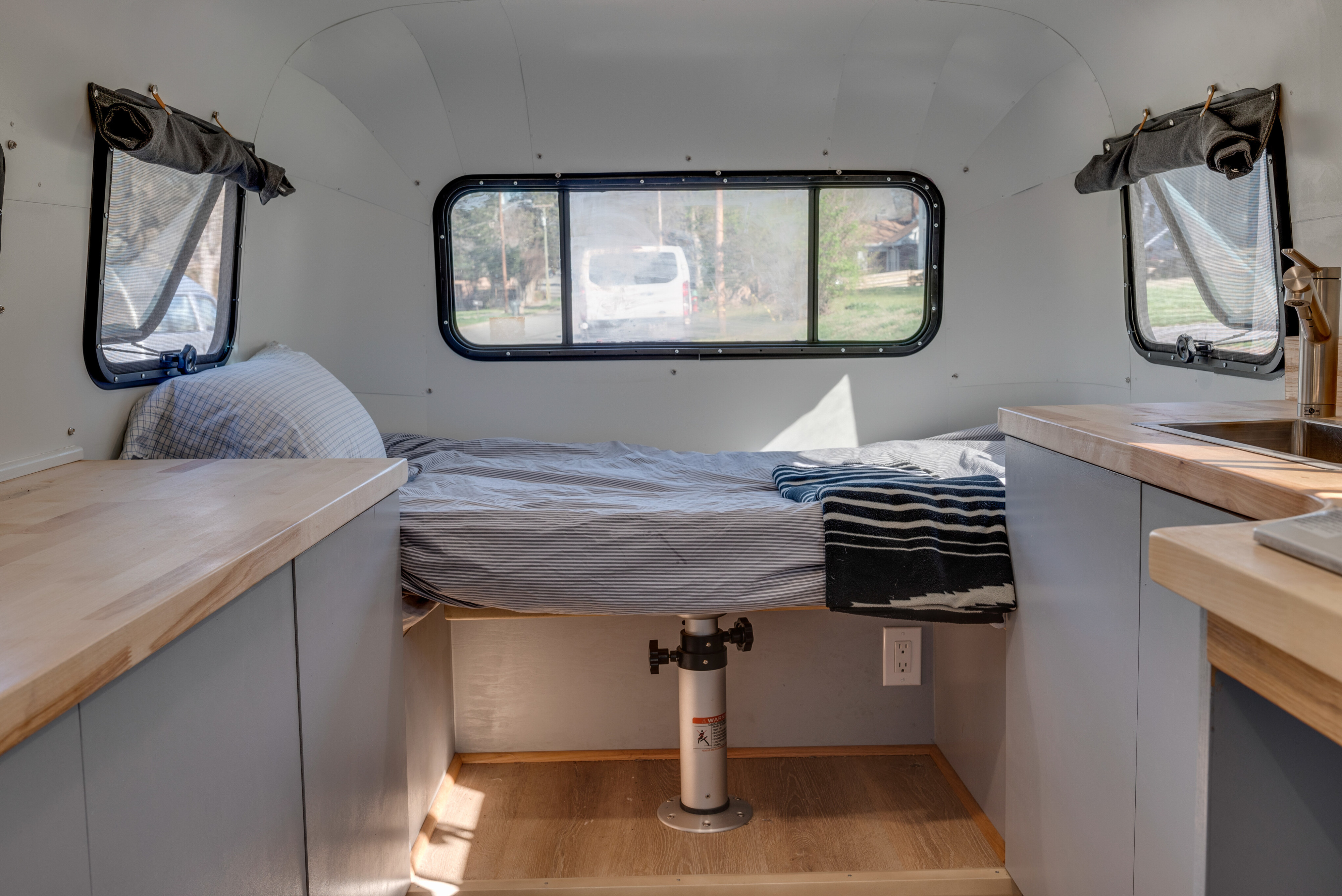 Travel trailer RV Rental 