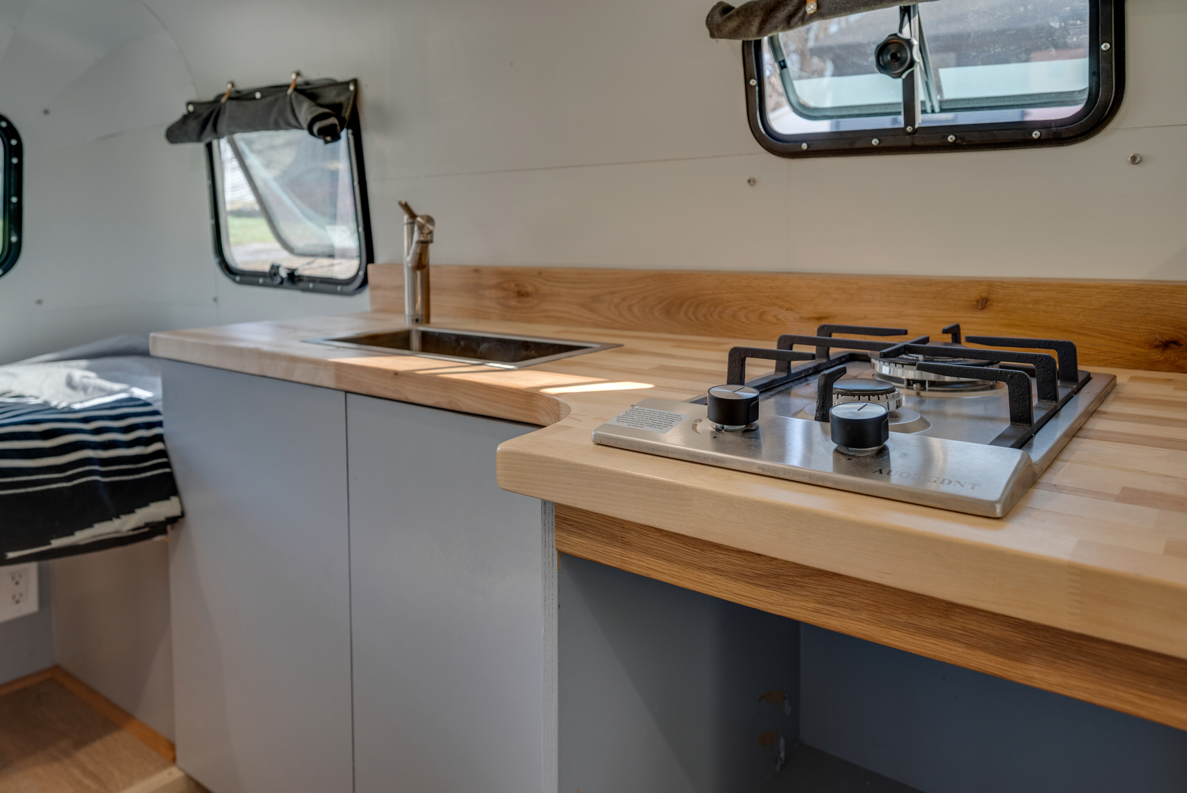 Travel trailer RV Rental 