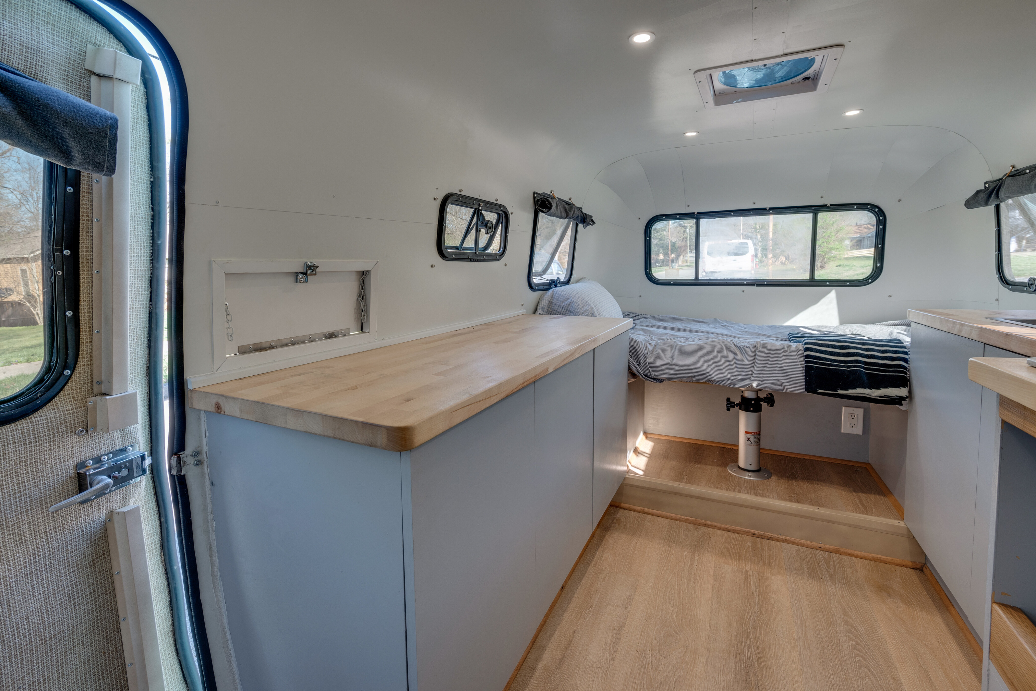 Travel trailer RV Rental 
