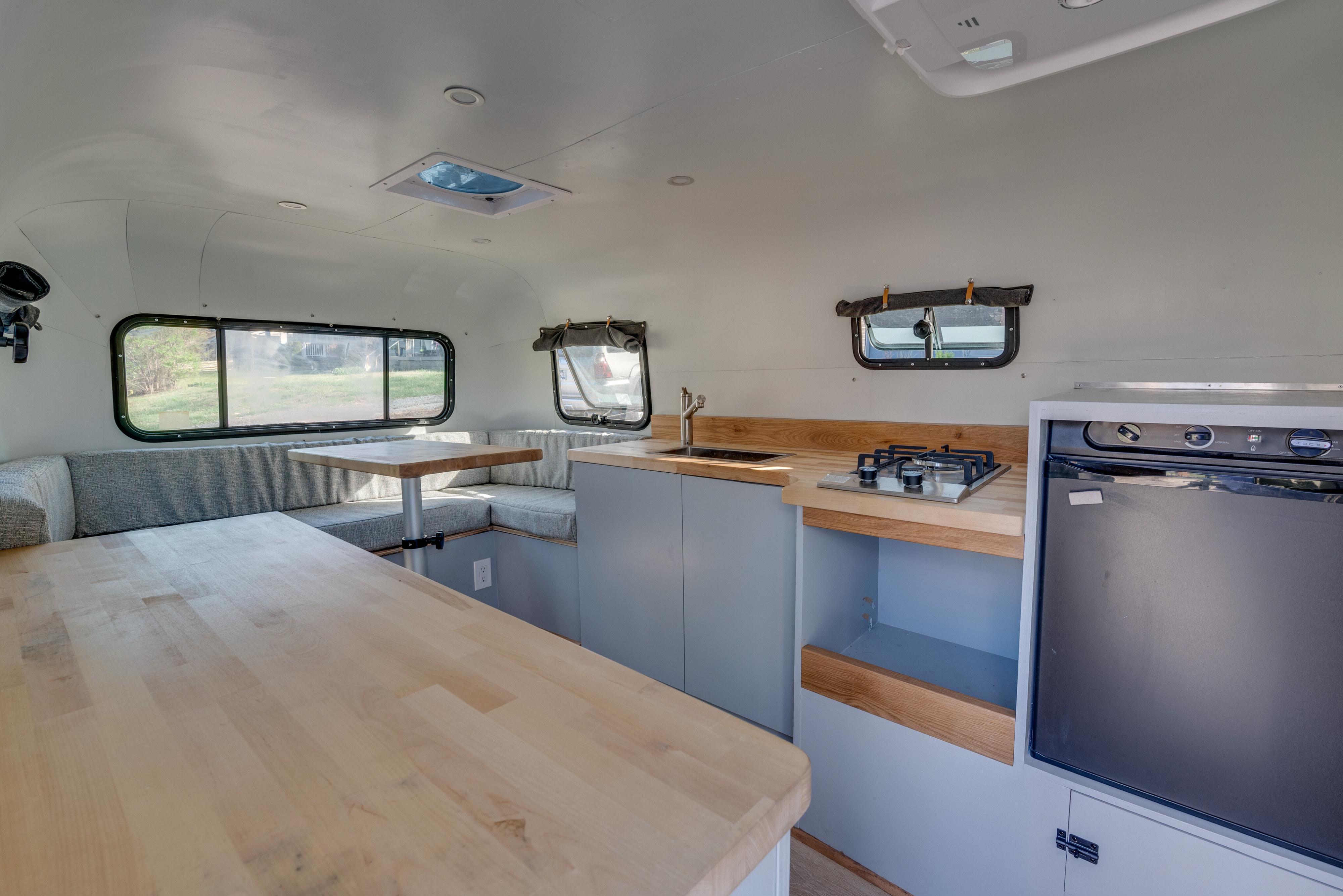 Travel trailer RV Rental 