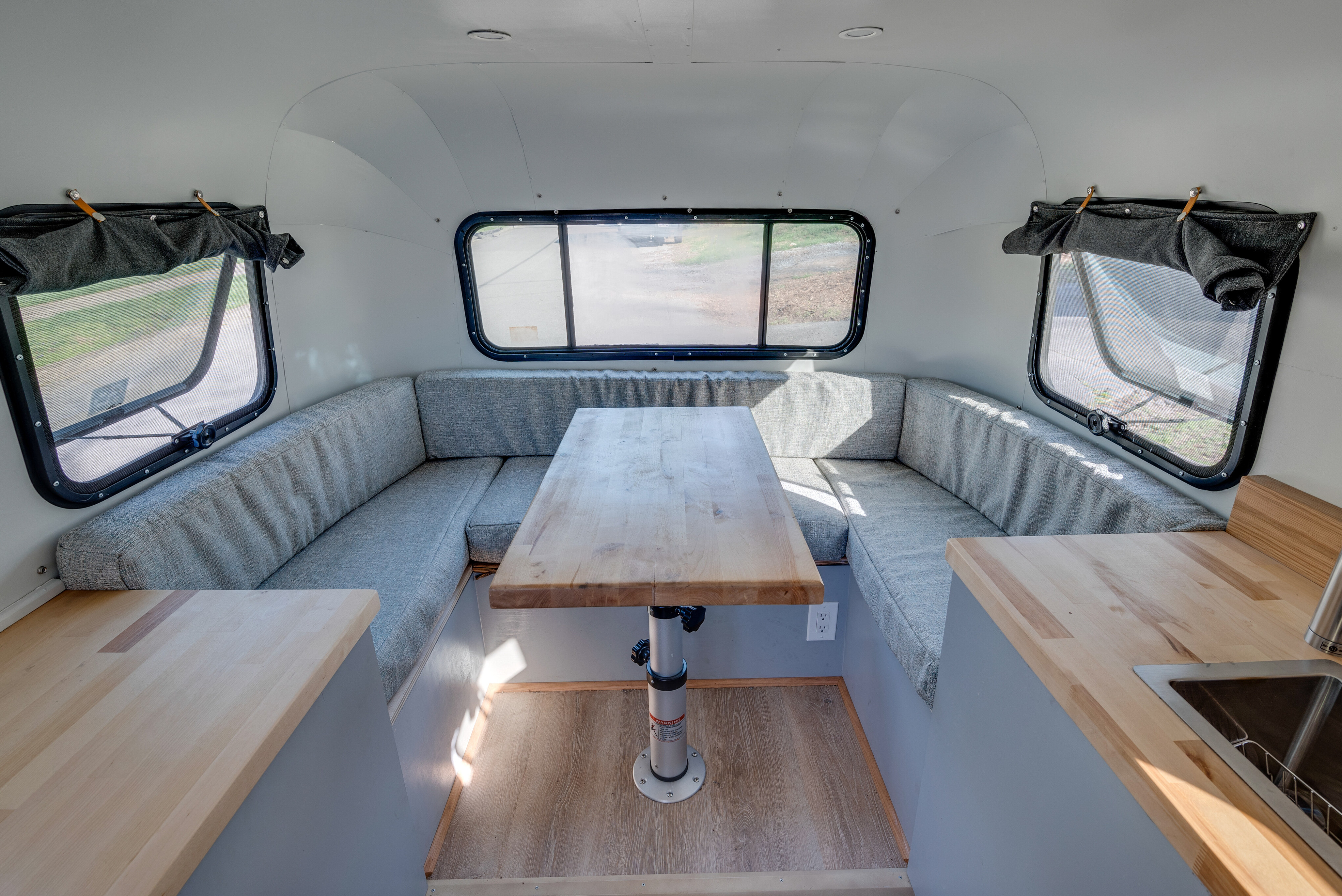 Travel trailer RV Rental 