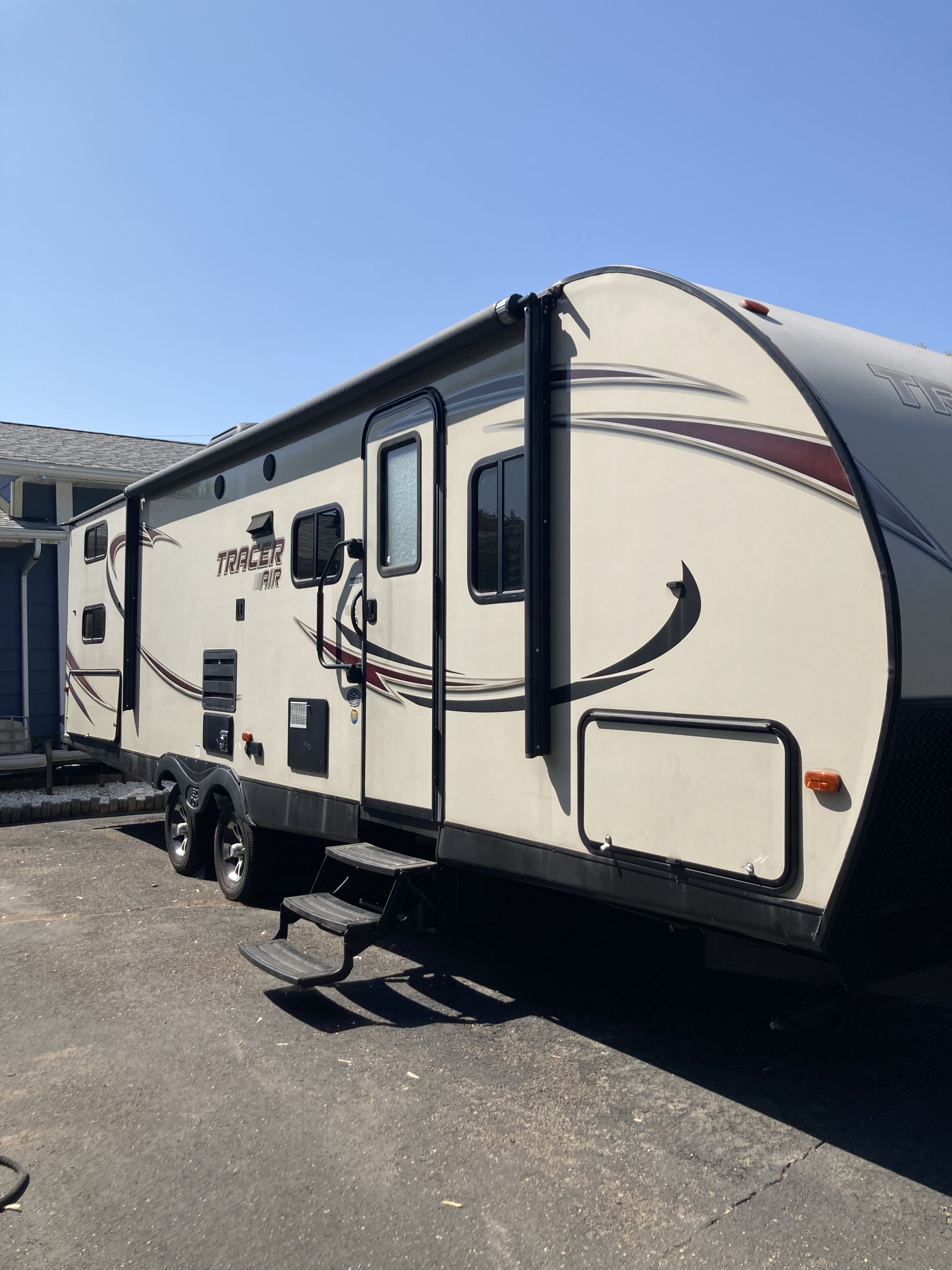 Travel trailer RV Rental 